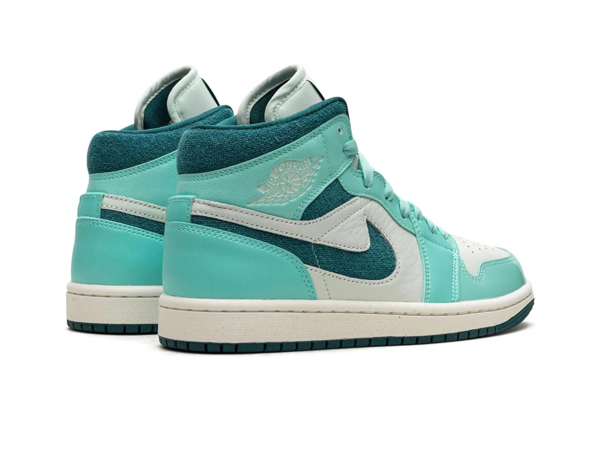 Air Jordan 1 Mid Chenille Bleached Turquoise (W)