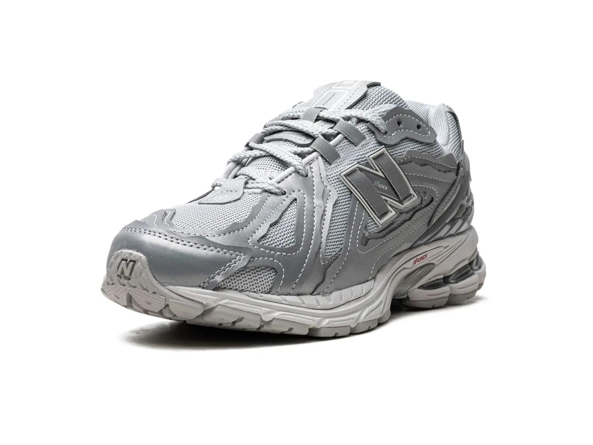 New Balance 1906D Protection Pack Silver Metallic