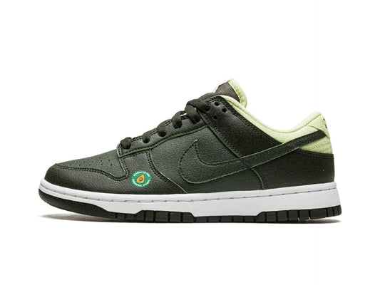 Nike Dunk Low Avocado (W)