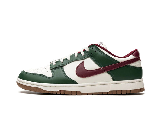 Nike Dunk Low Gorge Green