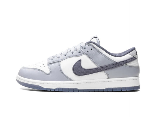 Nike Dunk Low Light Carbon