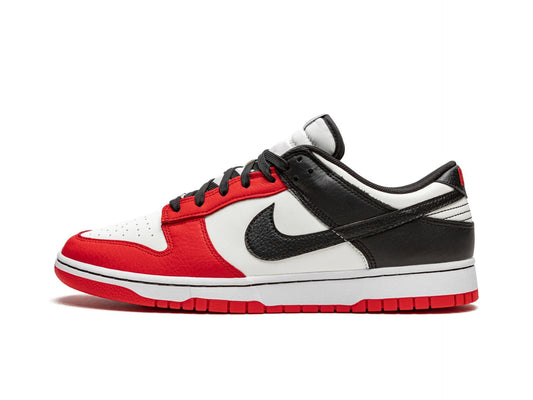 Nike Dunk Low NBA Chicago