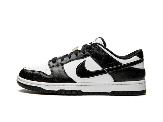 Nike Dunk Low World Champs