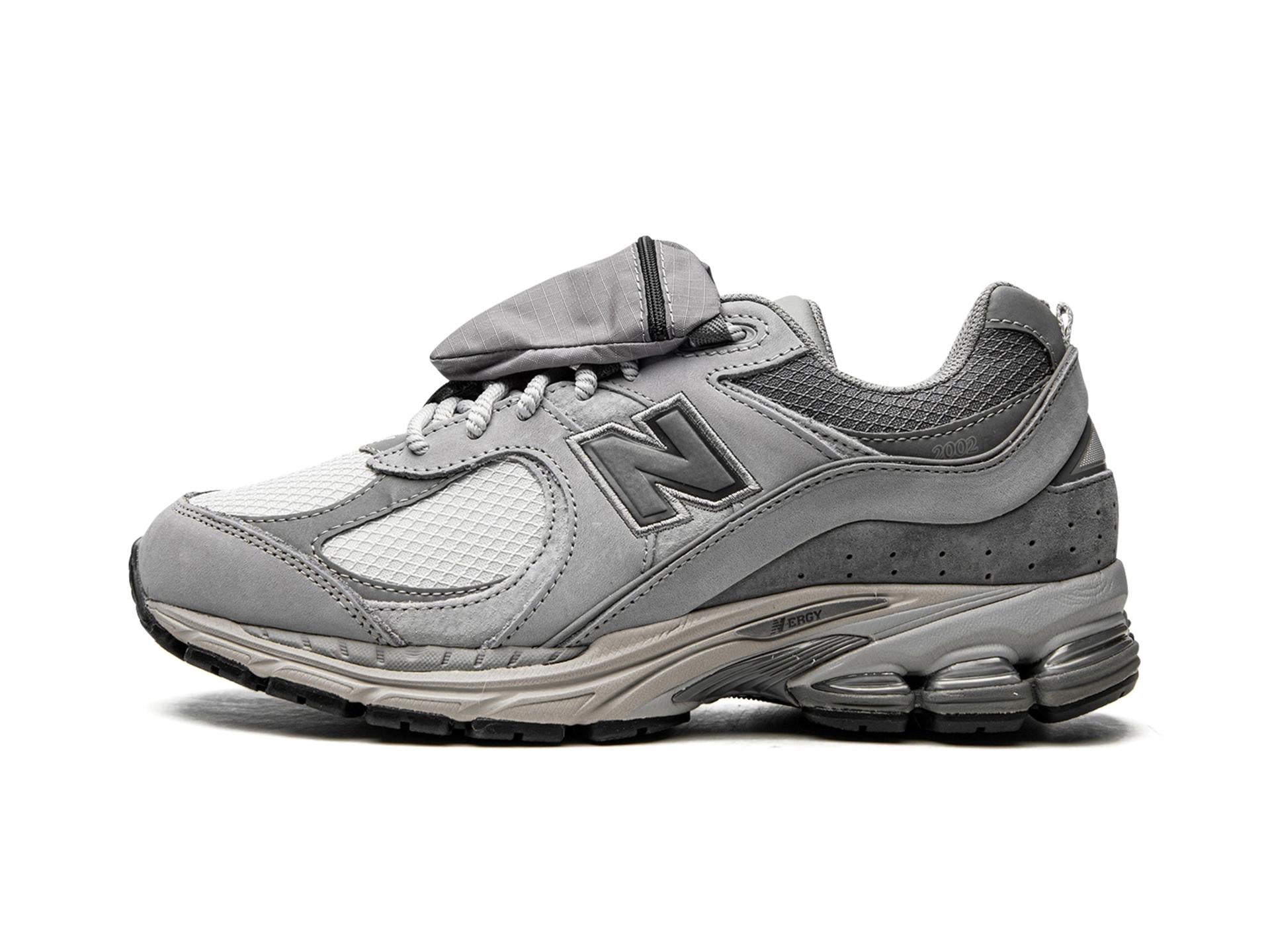 New Balance 2002R Pocket Grey