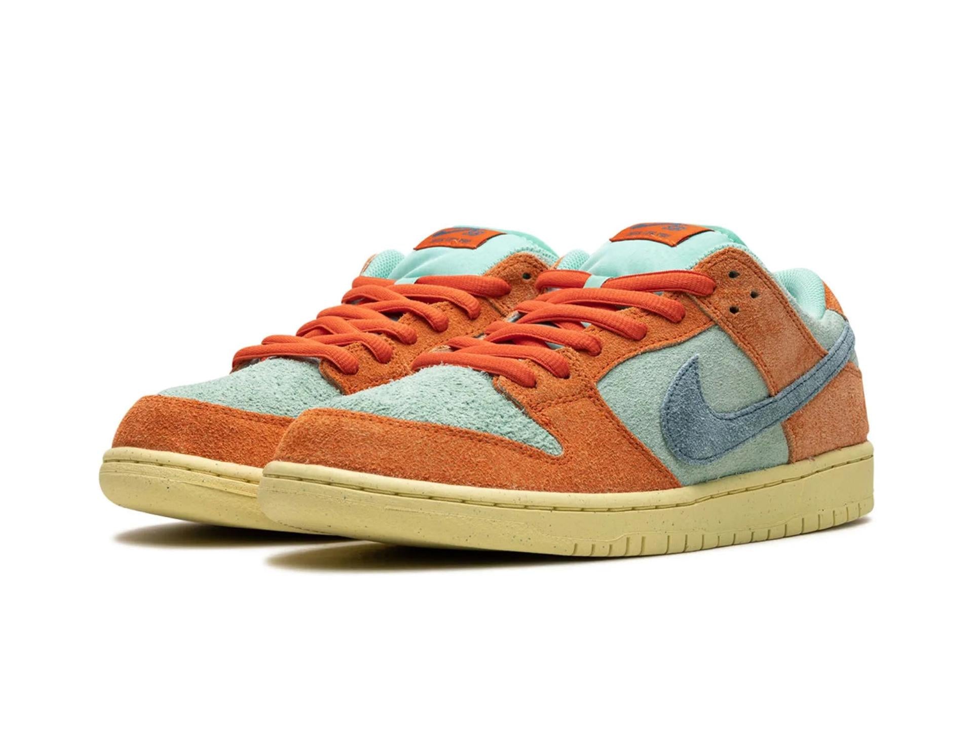Nike SB Dunk Low Orange Emerald Rise