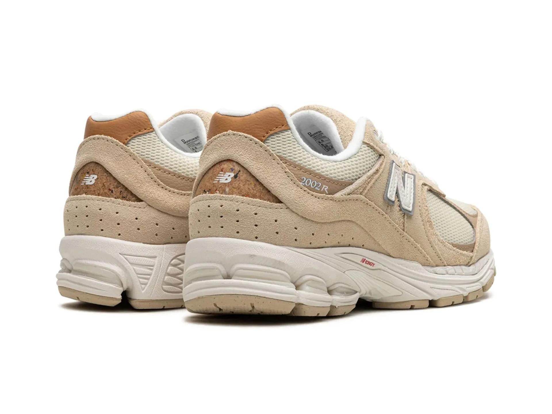 New Balance 2002R Sandstone