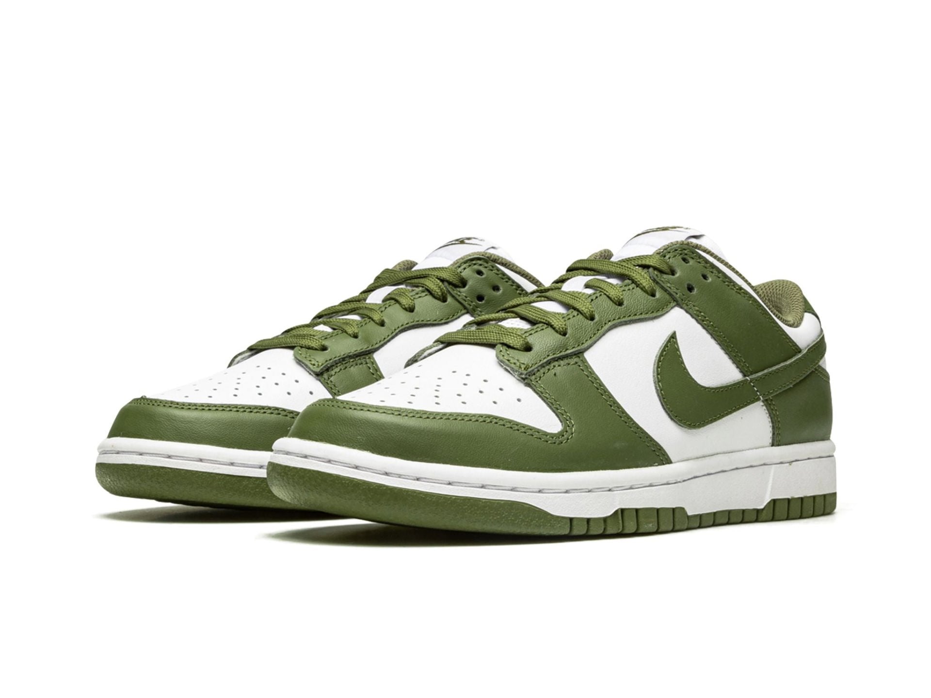 Nike Dunk Low Medium Olive (W)