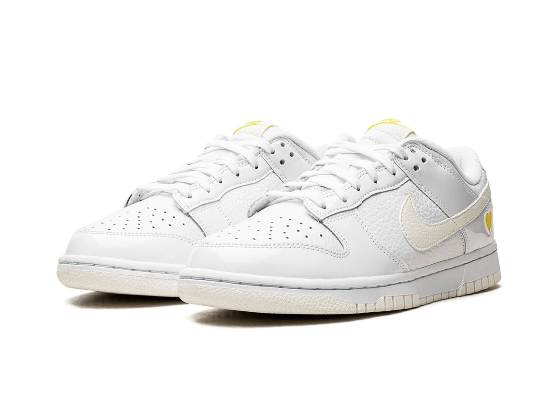 Nike Dunk Low Yellow Heart (W)