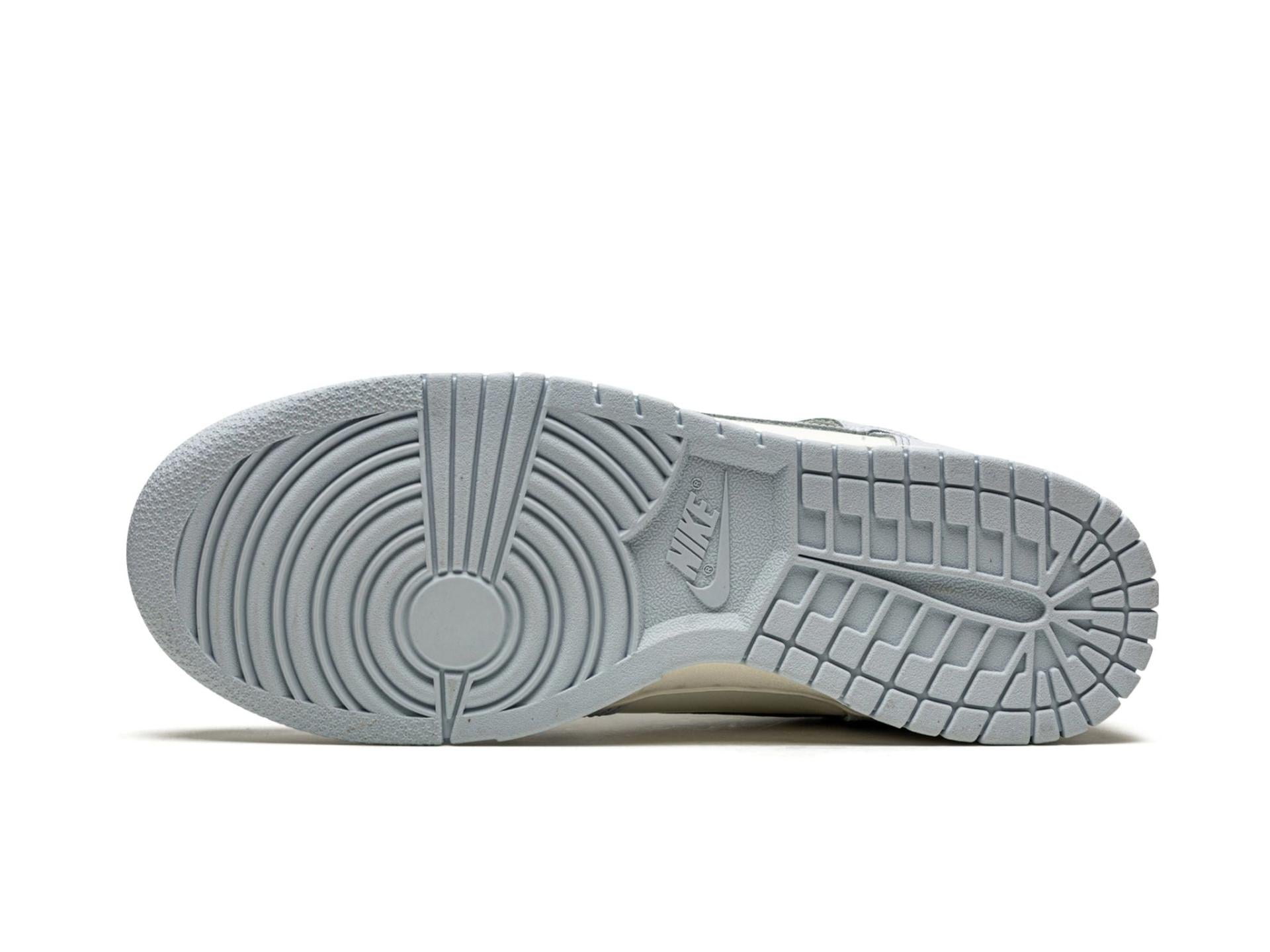 Nike Dunk High Football Grey (W)
