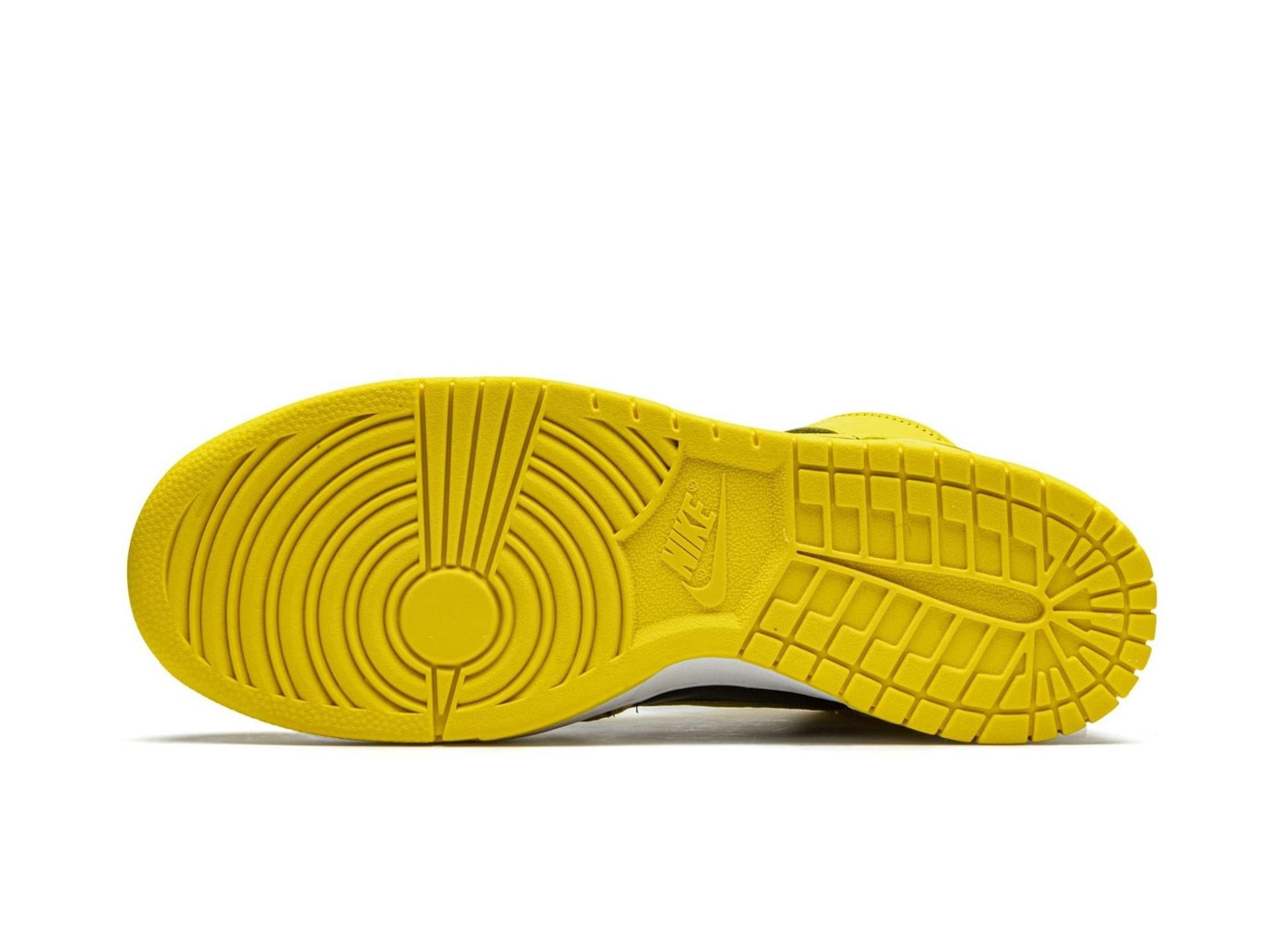 Nike Dunk High Varsity Maize