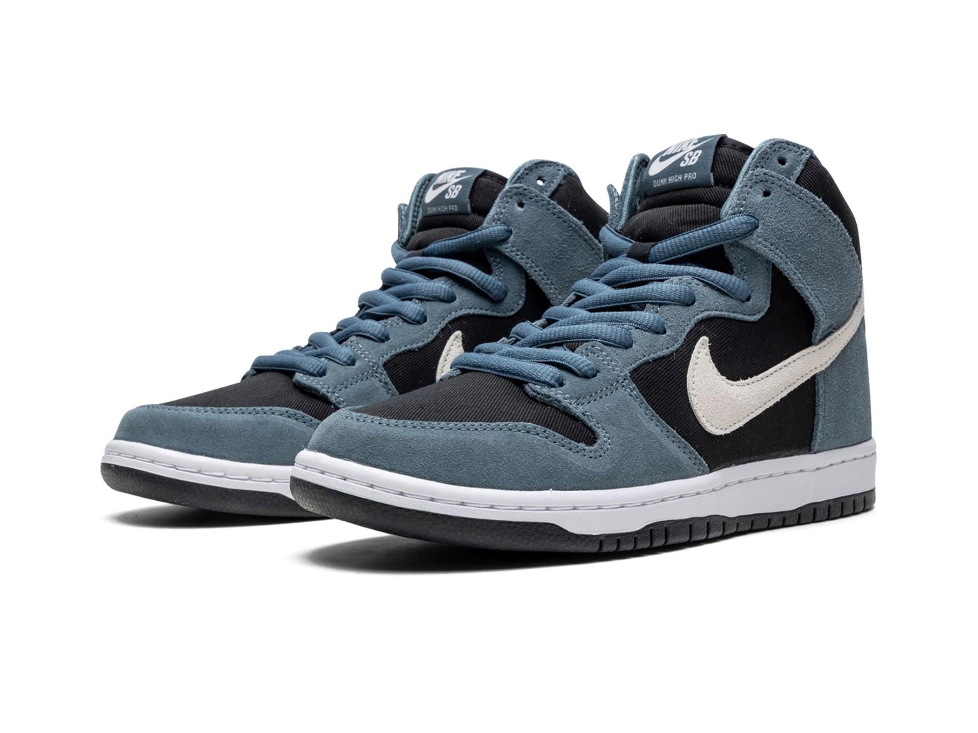 Nike SB Dunk High Green Suede