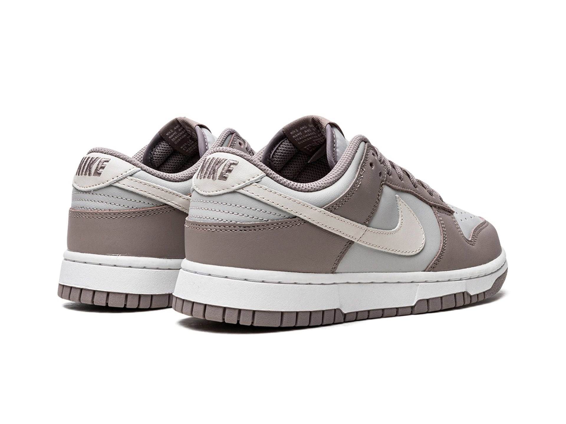Nike Dunk Low Bone Beige (W)
