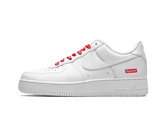 Nike Air Force 1 Low Supreme White