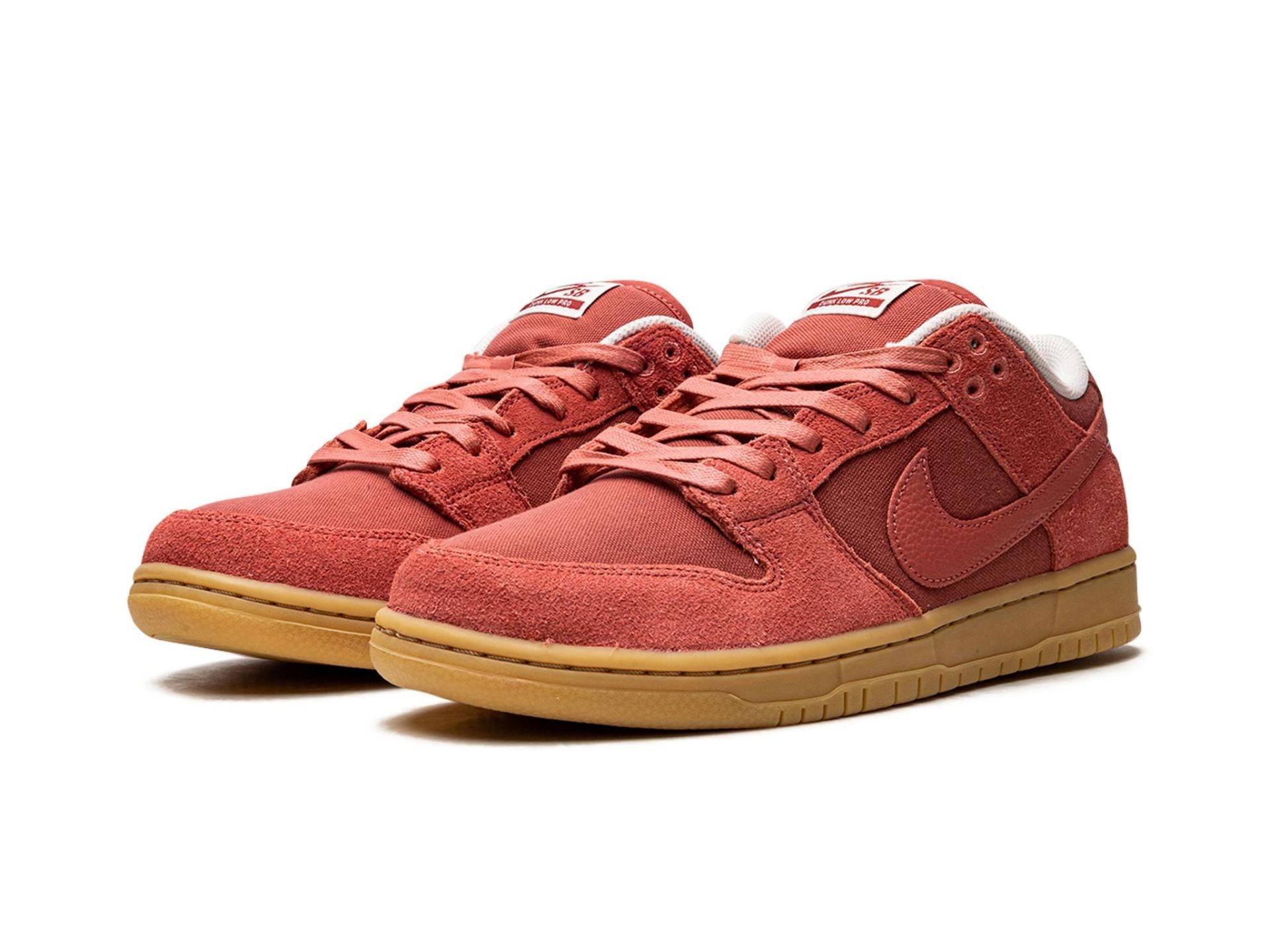 Nike SB Dunk Low Adobe