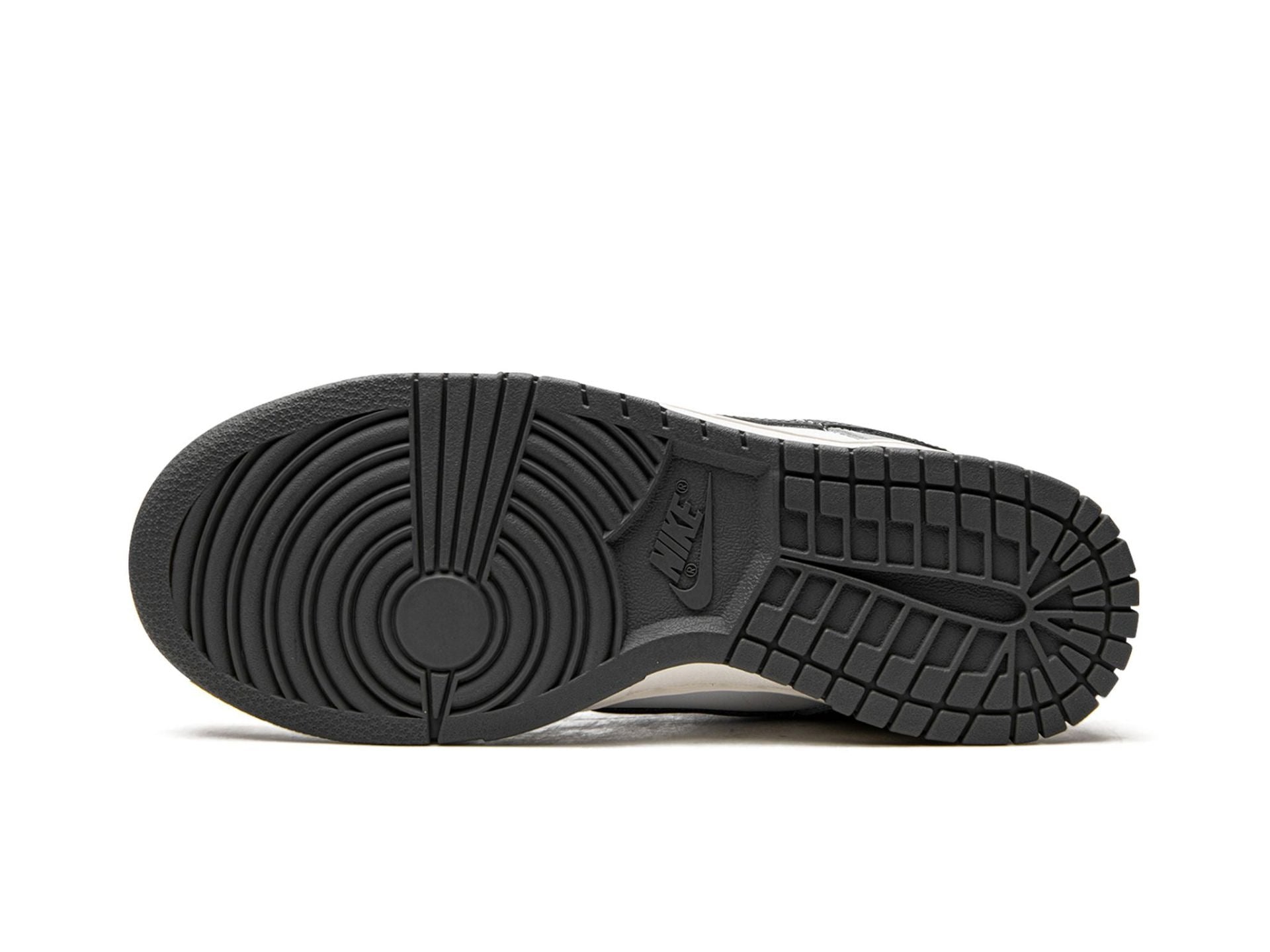 Nike Dunk Low Light Smoke Grey (W)