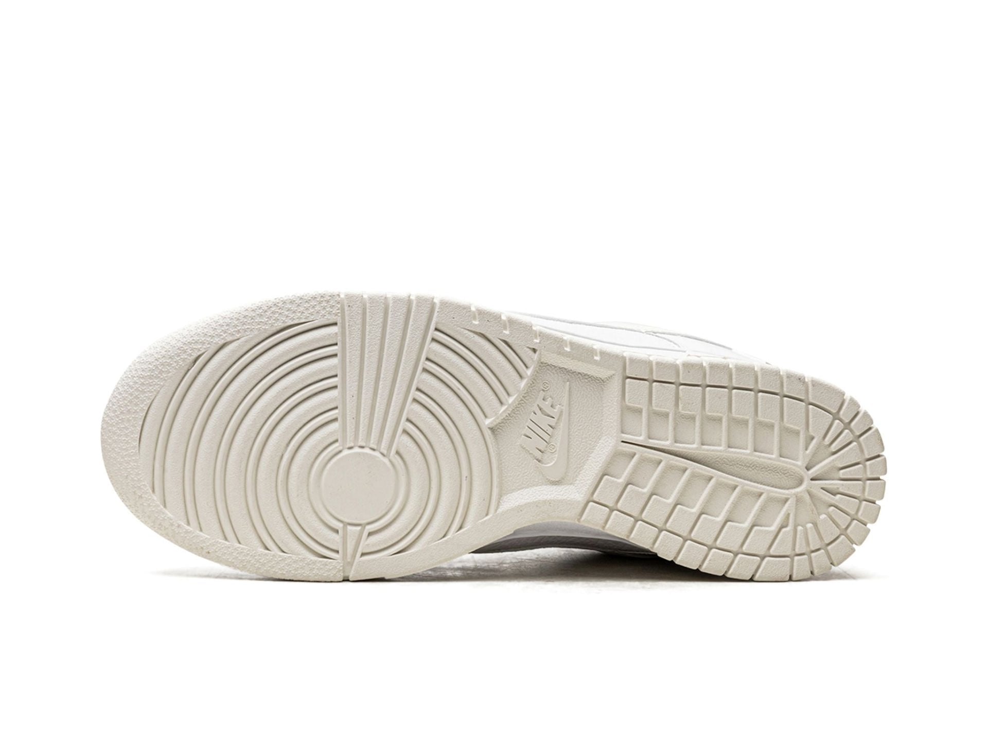 Nike Dunk Low Yellow Heart (W)