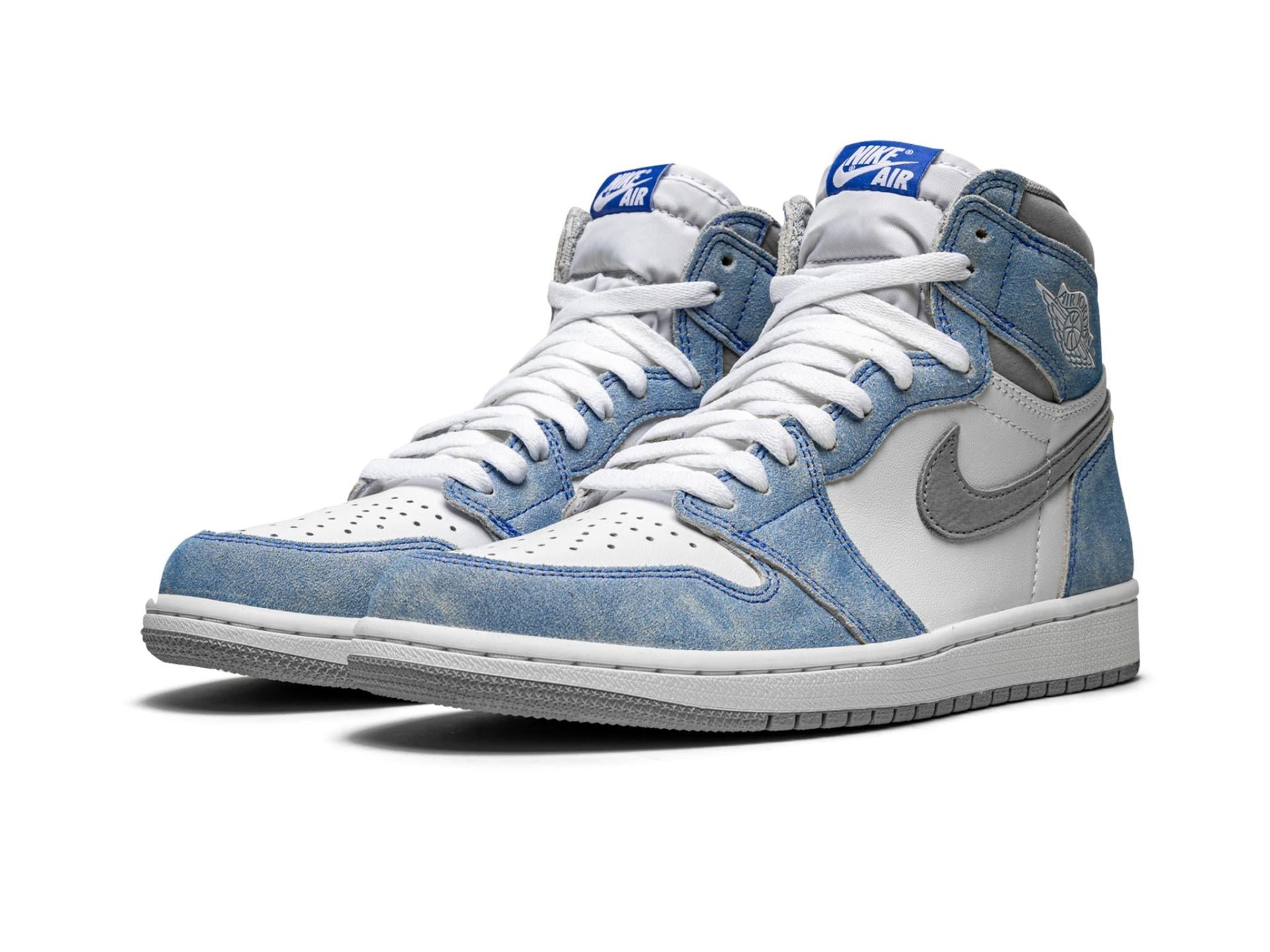 Air Jordan 1 High Hyper Royal