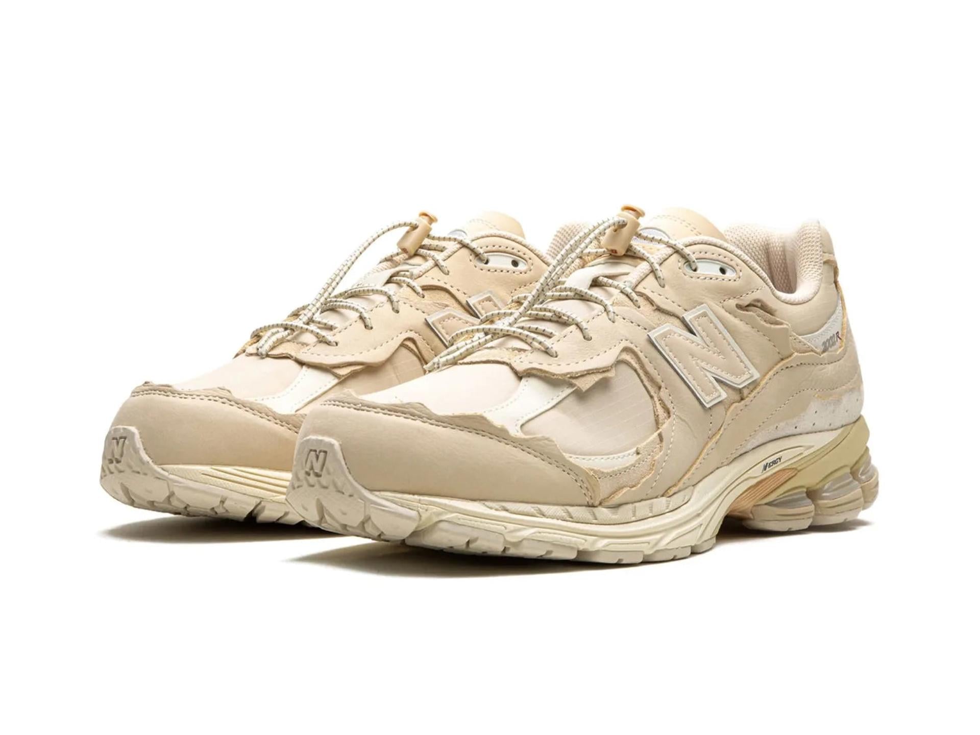New Balance 2002R Protection Pack Sandstone