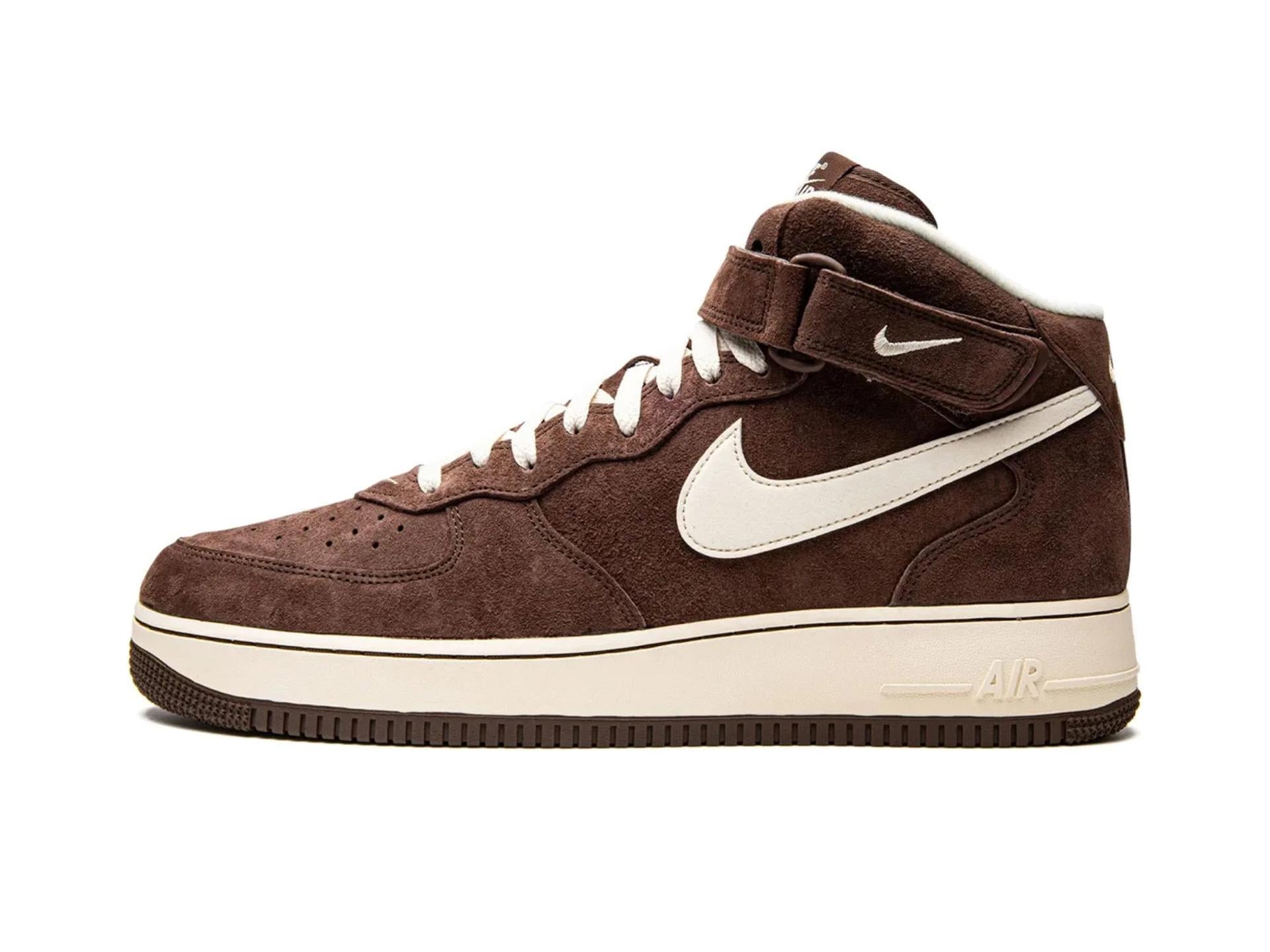 Nike Air Force 1 Mid QS Chocolate