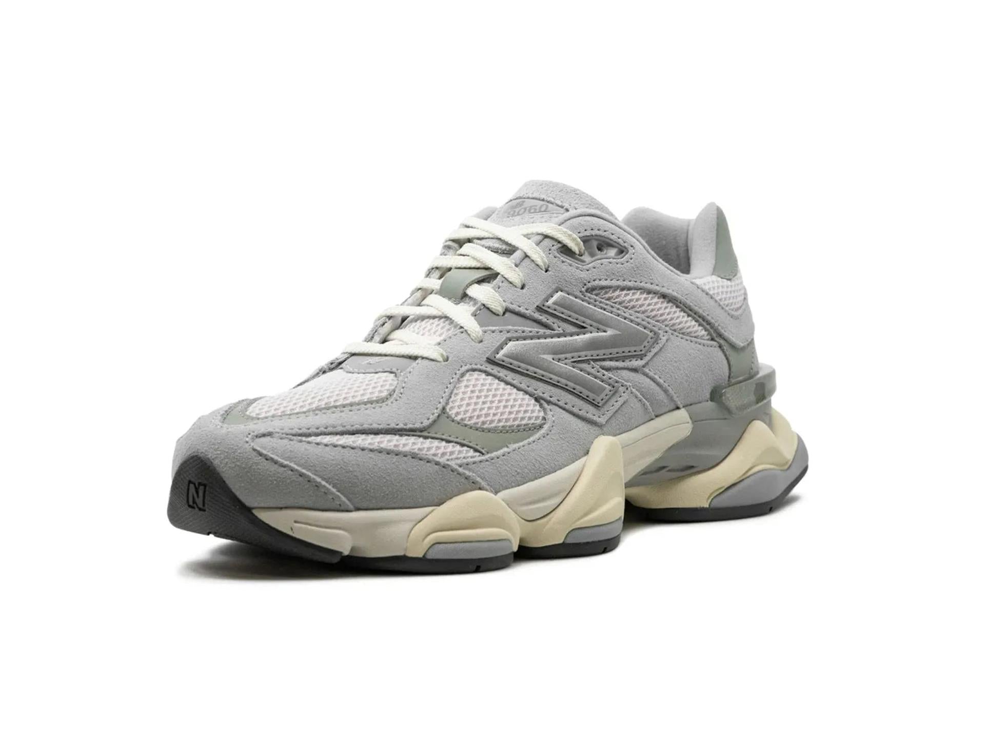 New Balance 9060 Granite Pink
