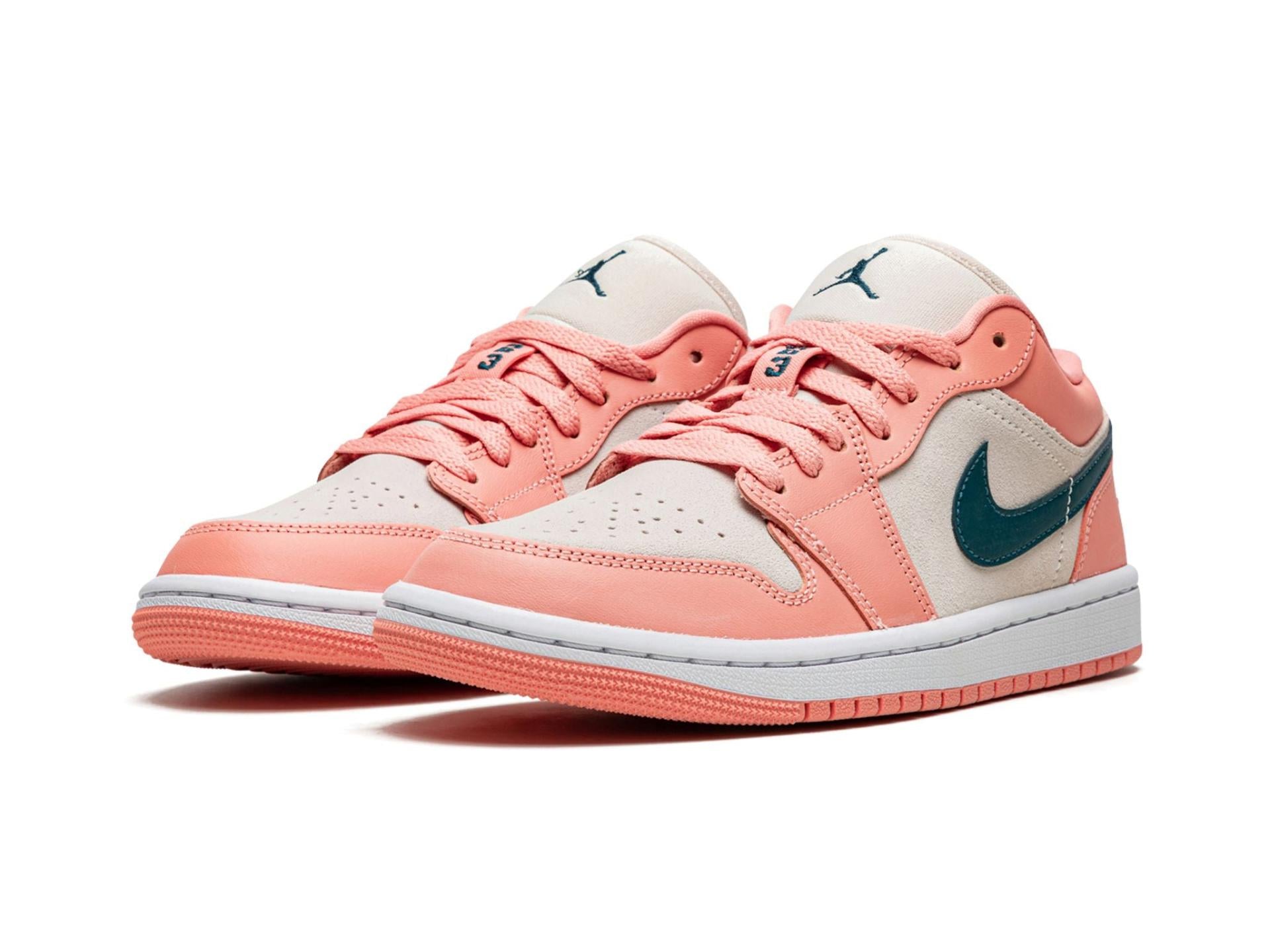 Air Jordan 1 Low Light Madder Root (W)