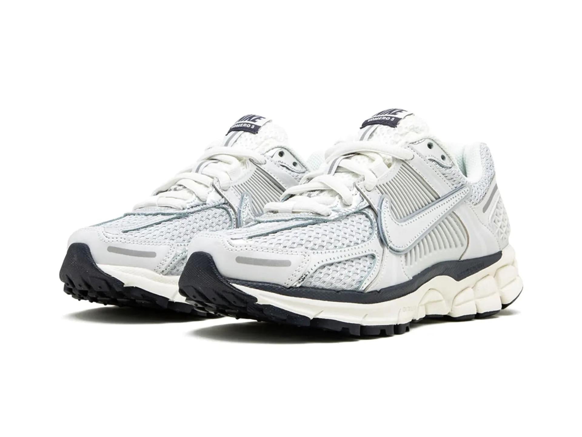 Nike Zoom Vomero 5 Photon Dust (W)