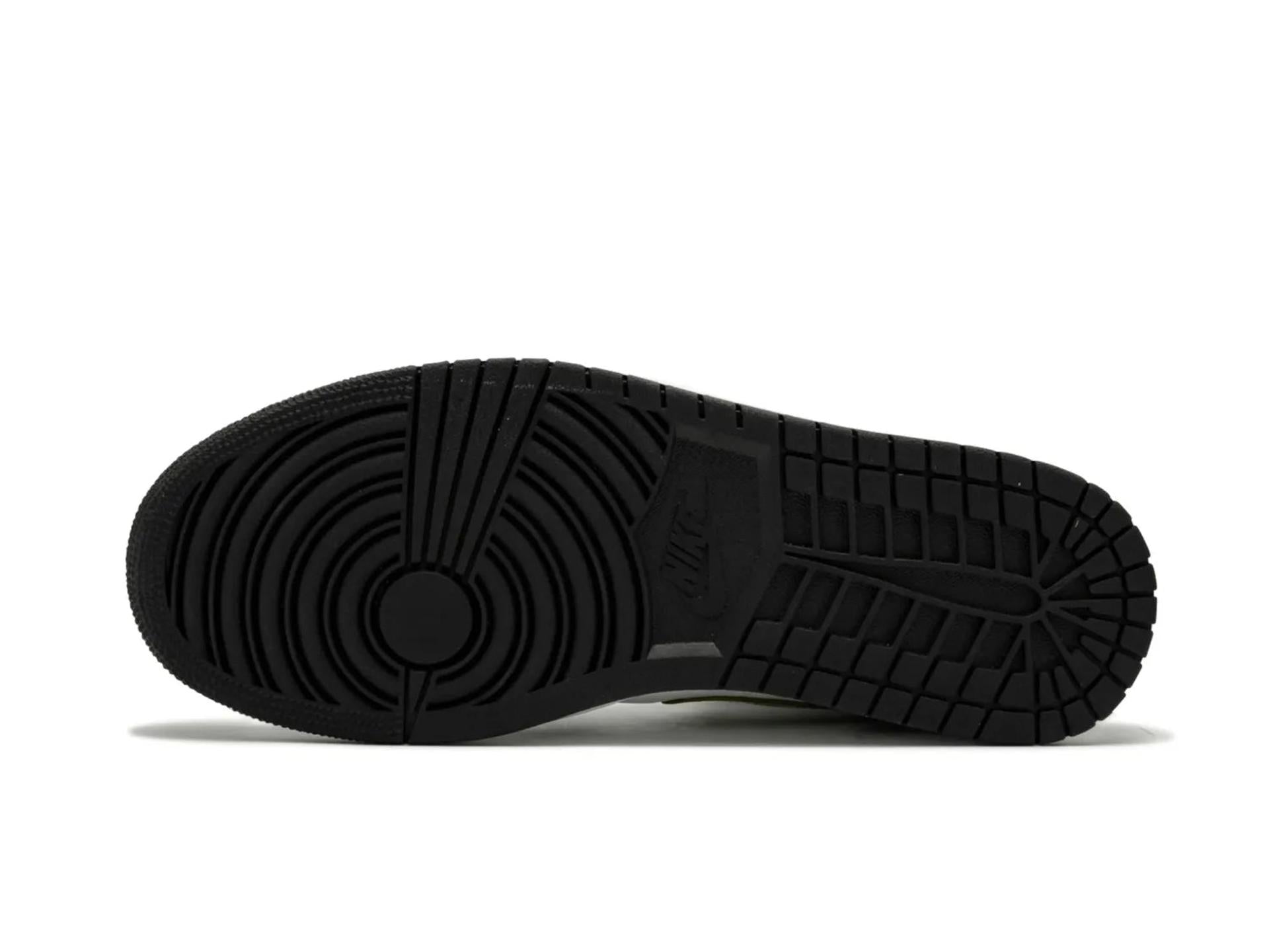 Air Jordan 1 Mid Patent Black White Gold