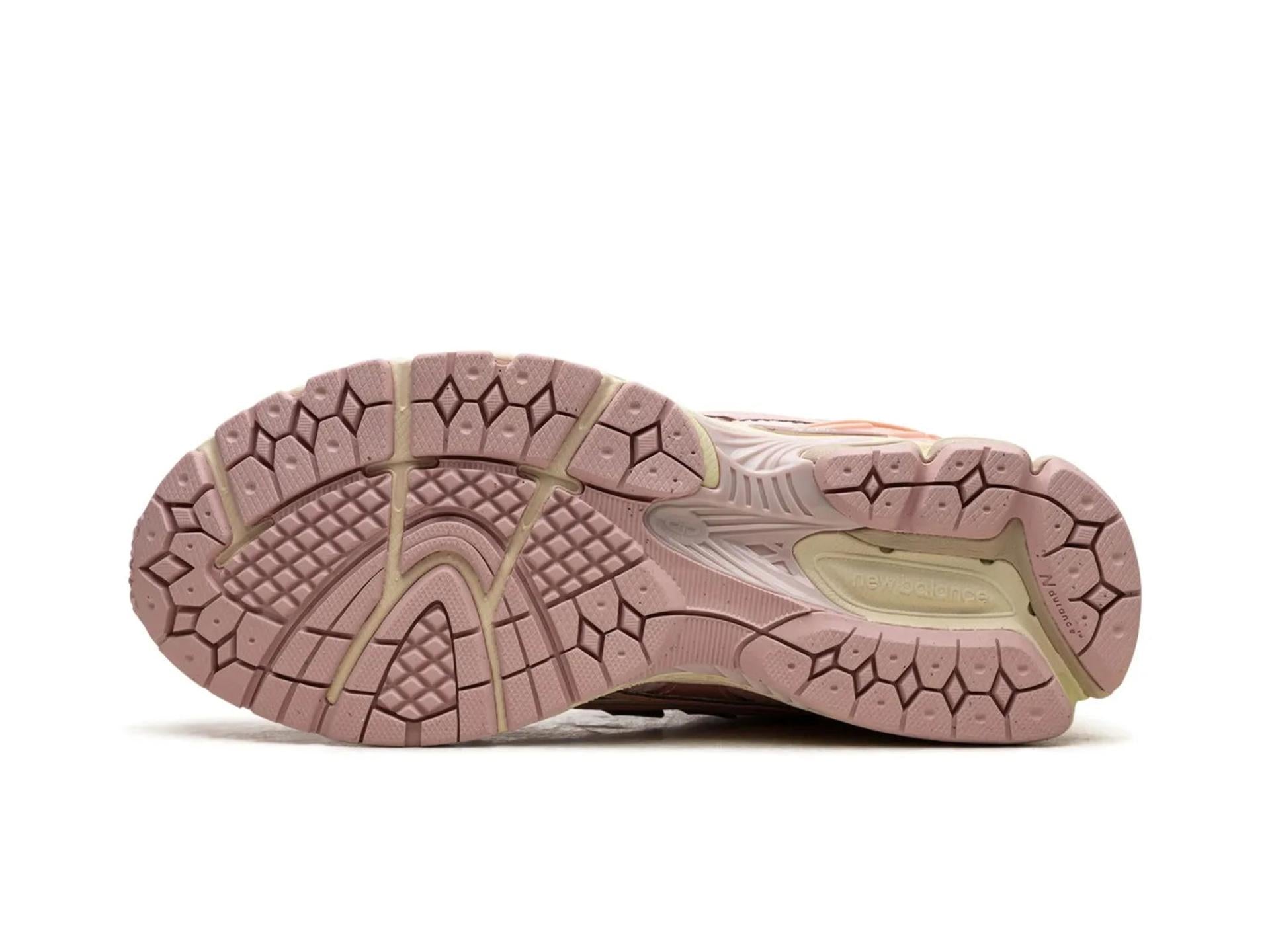 New Balance 1906R Lunar New Year Pink