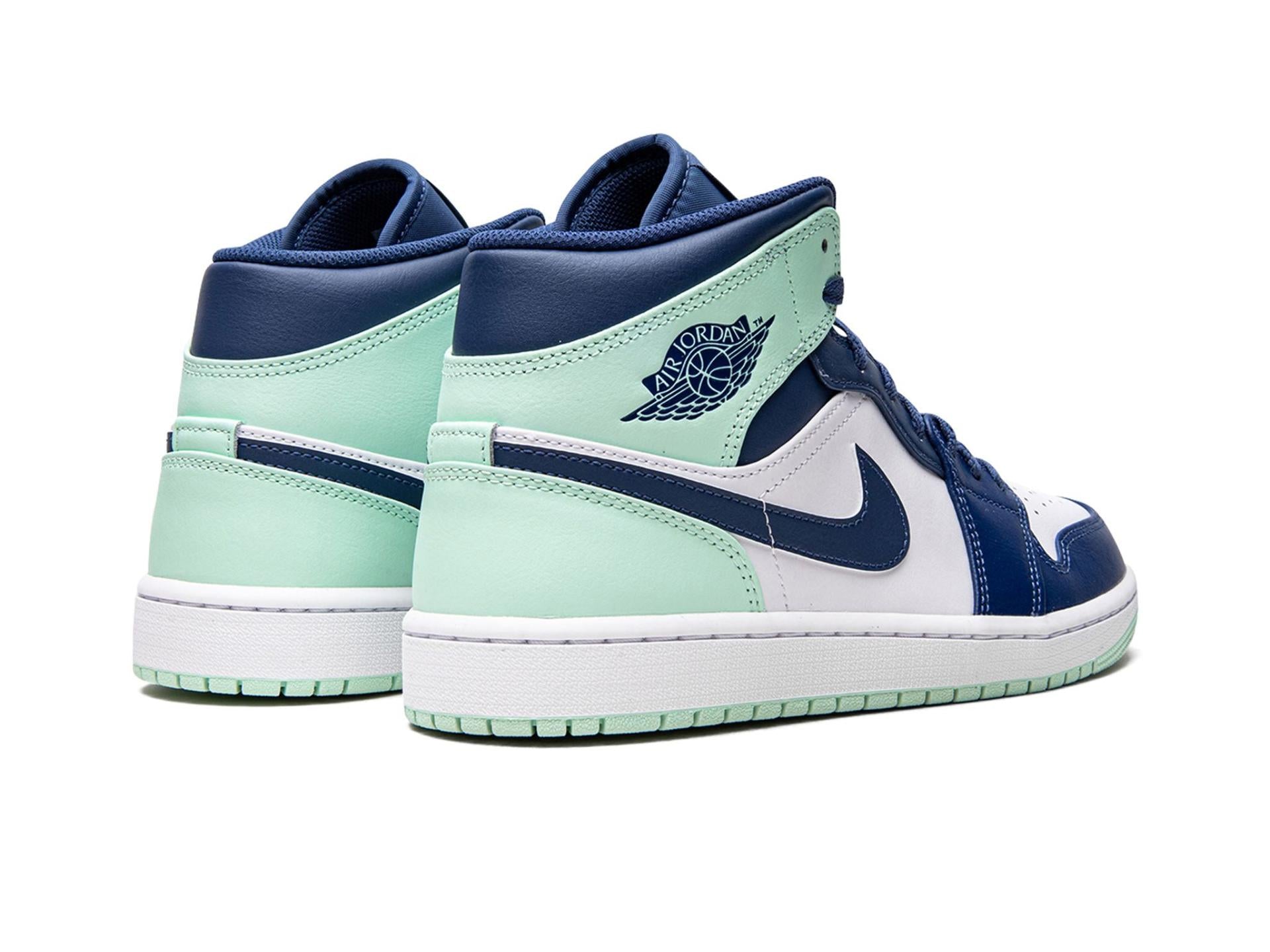 Air Jordan 1 Mid Mystic Navy
