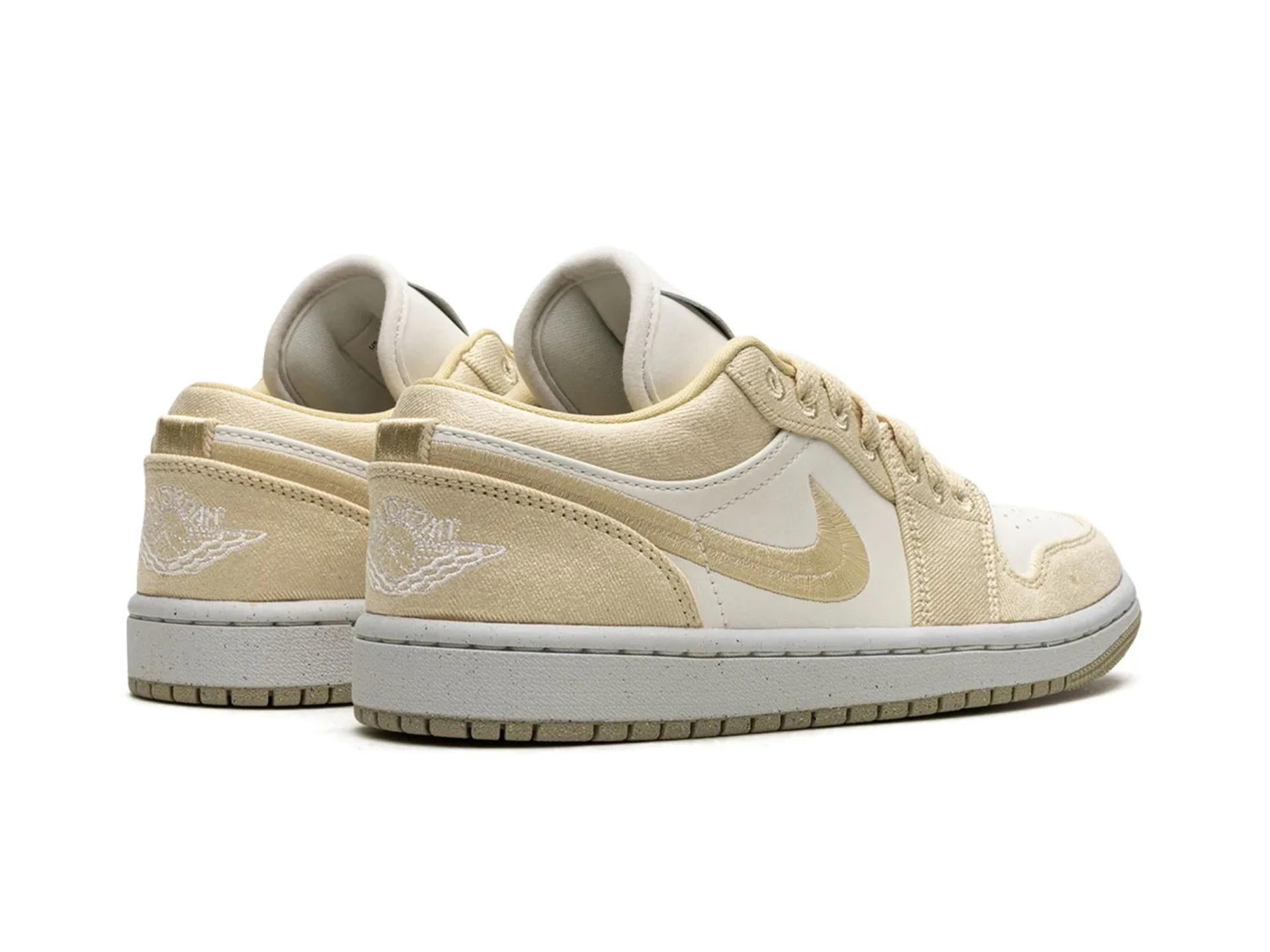 Air Jordan 1 Low Team Gold (W)