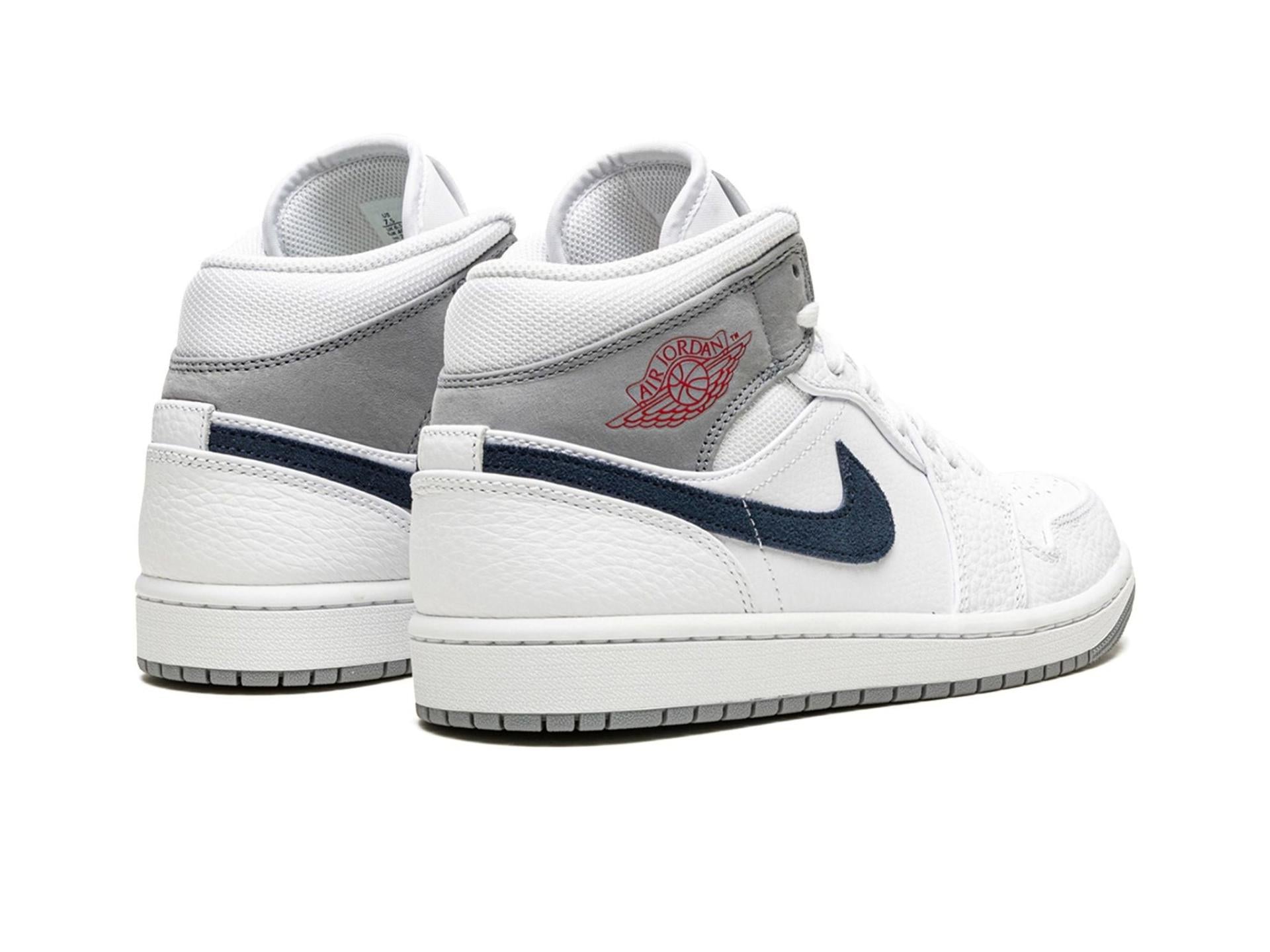 Air Jordan 1 Mid Paris
