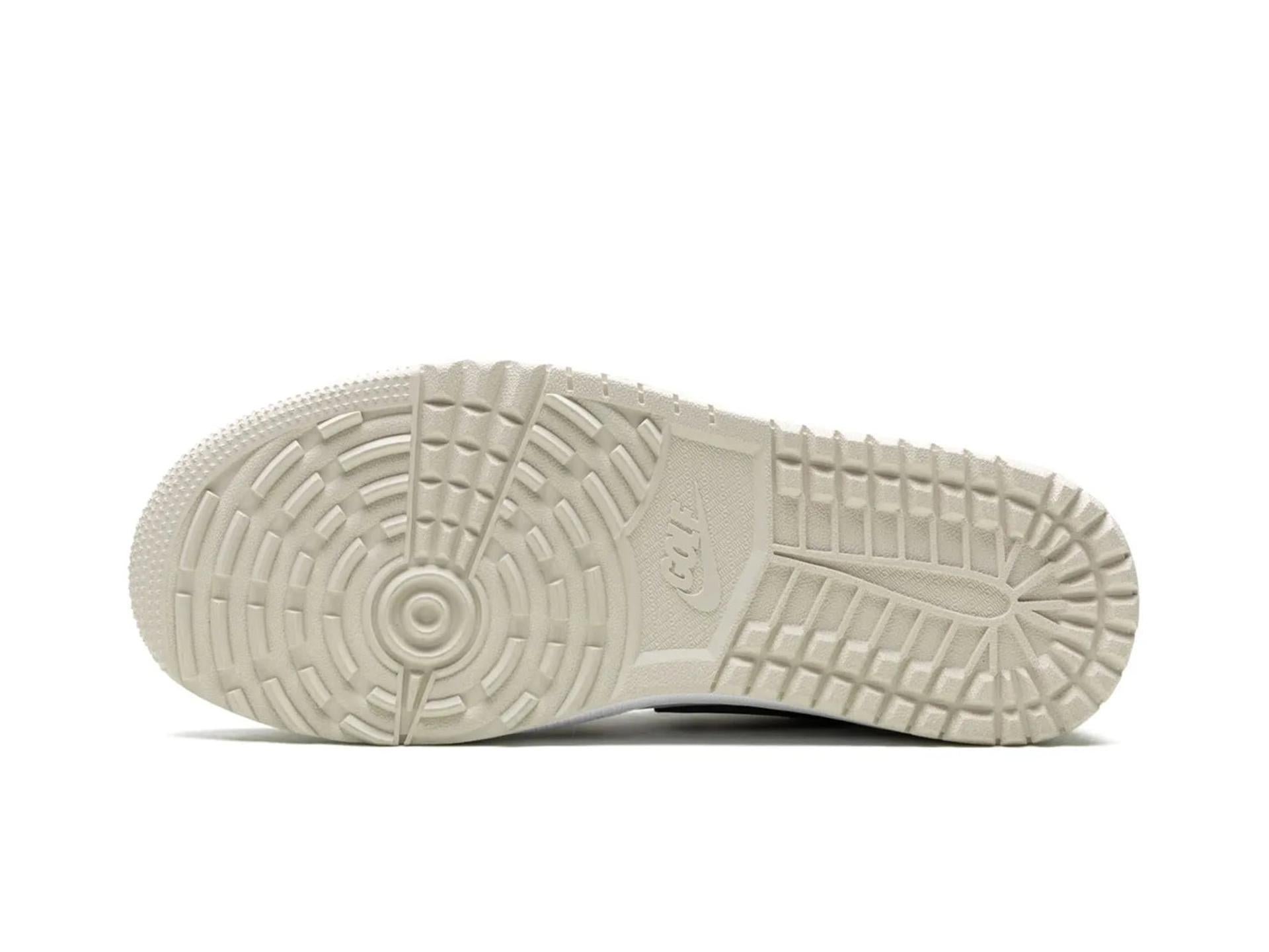 Air Jordan 1 Low Golf Phantom Volt