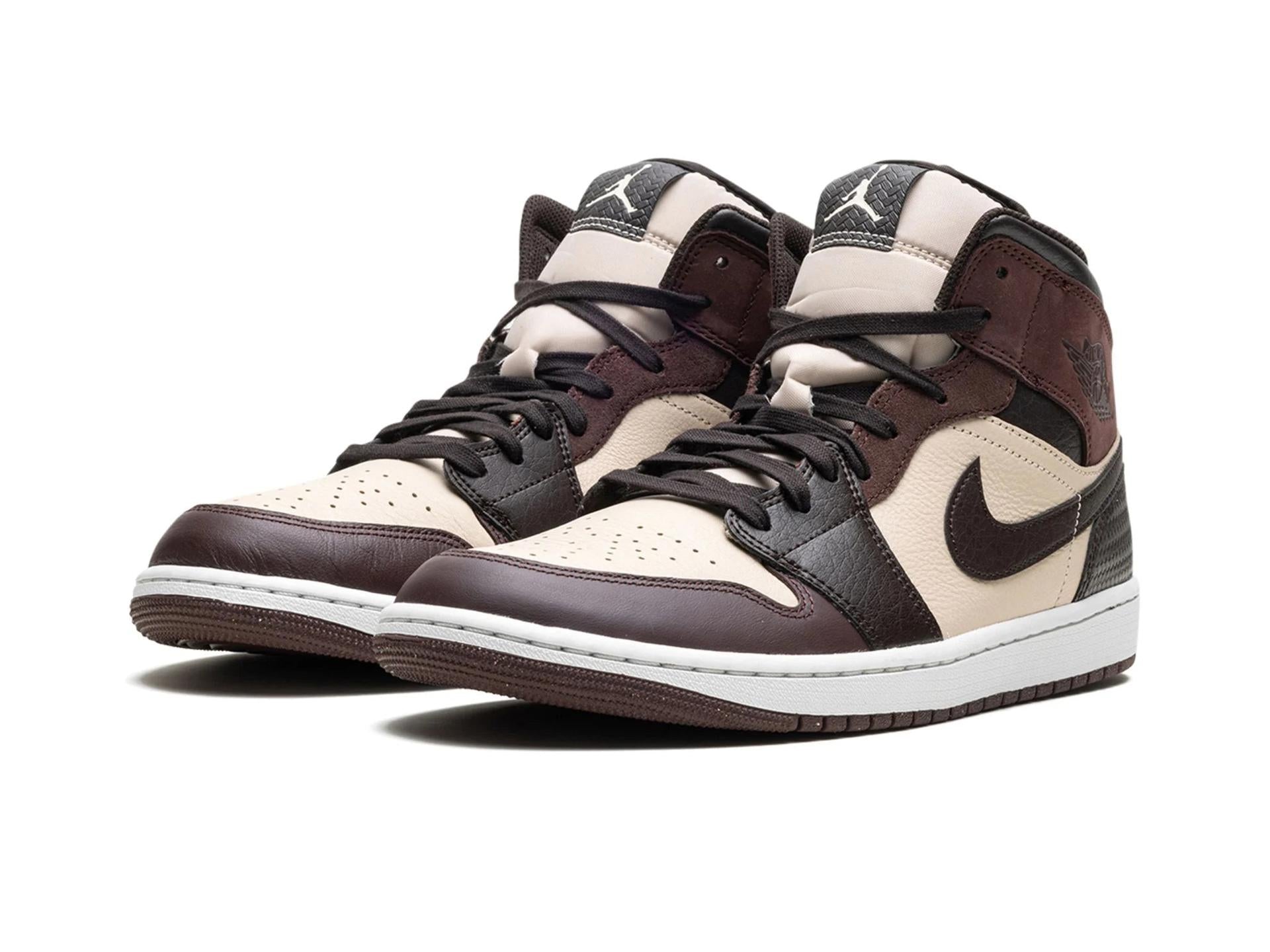 Air Jordan 1 Mid Paris YMCA