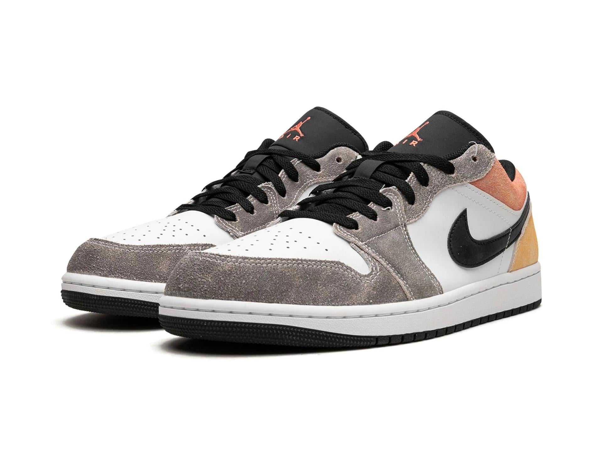 Air Jordan 1 Low Flight Club