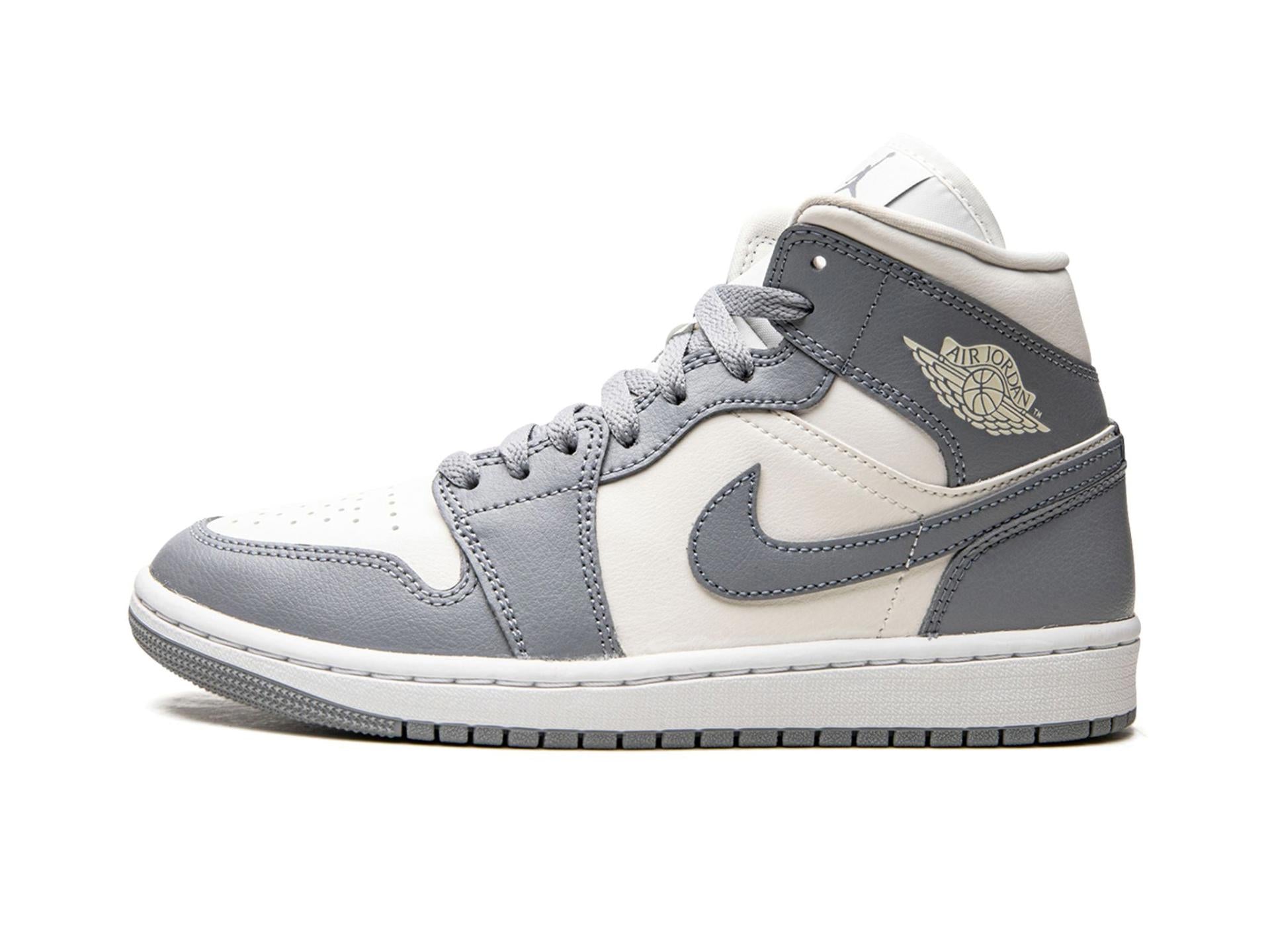 Air Jordan 1 Mid Stealth (W)