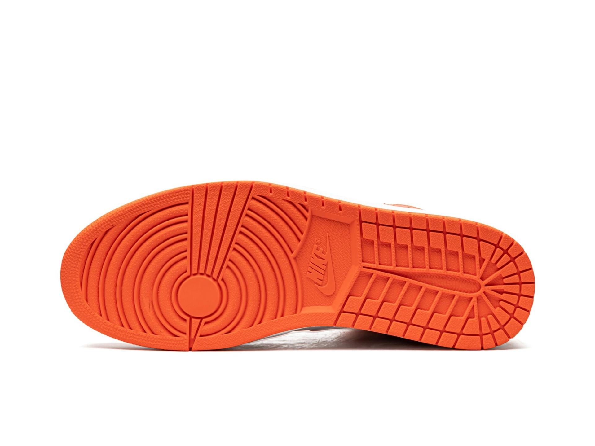 Jordan 1 Mid Metallic Orange
