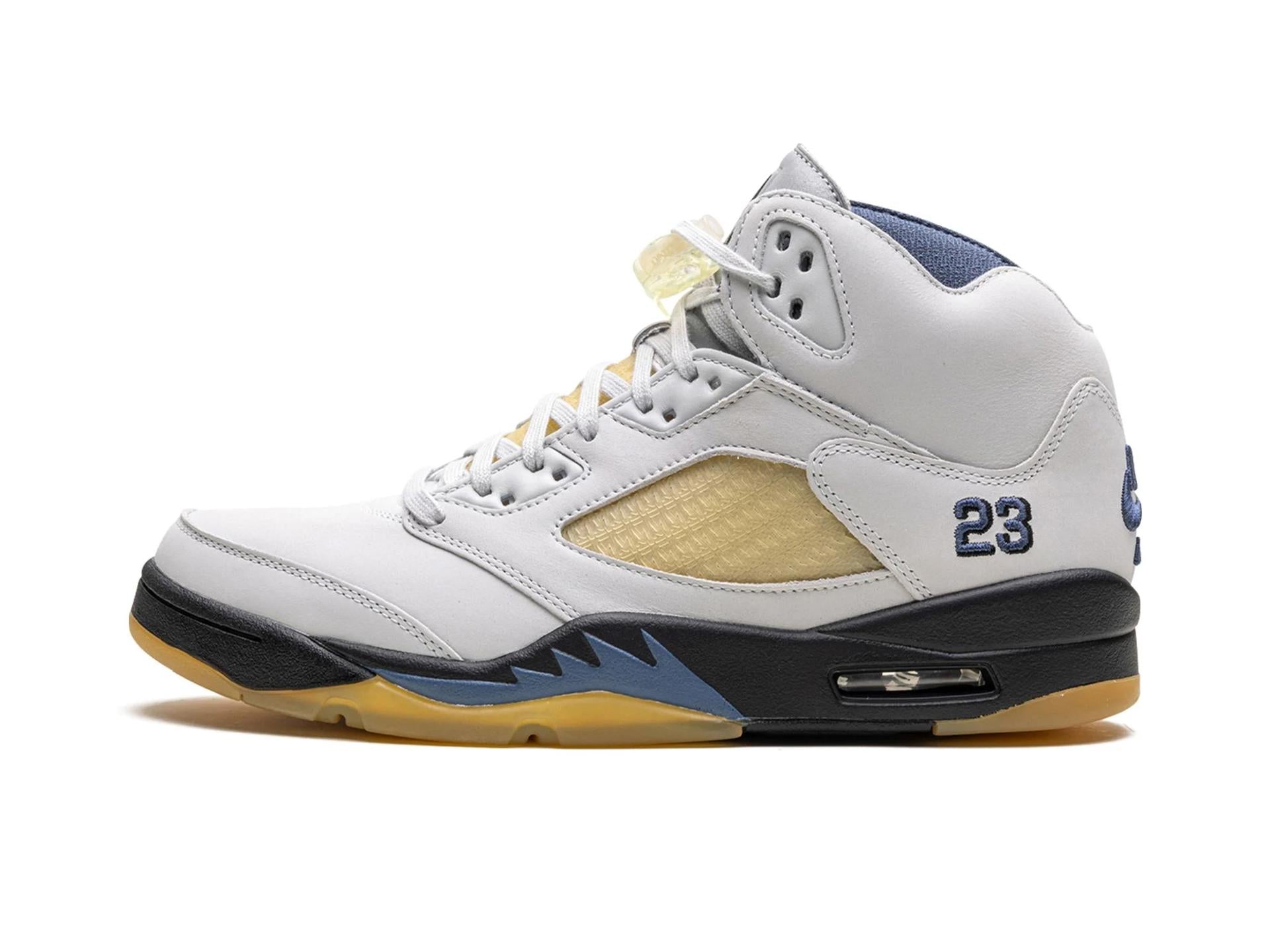 Air Jordan 5 A Ma Maniére Dawn (W)