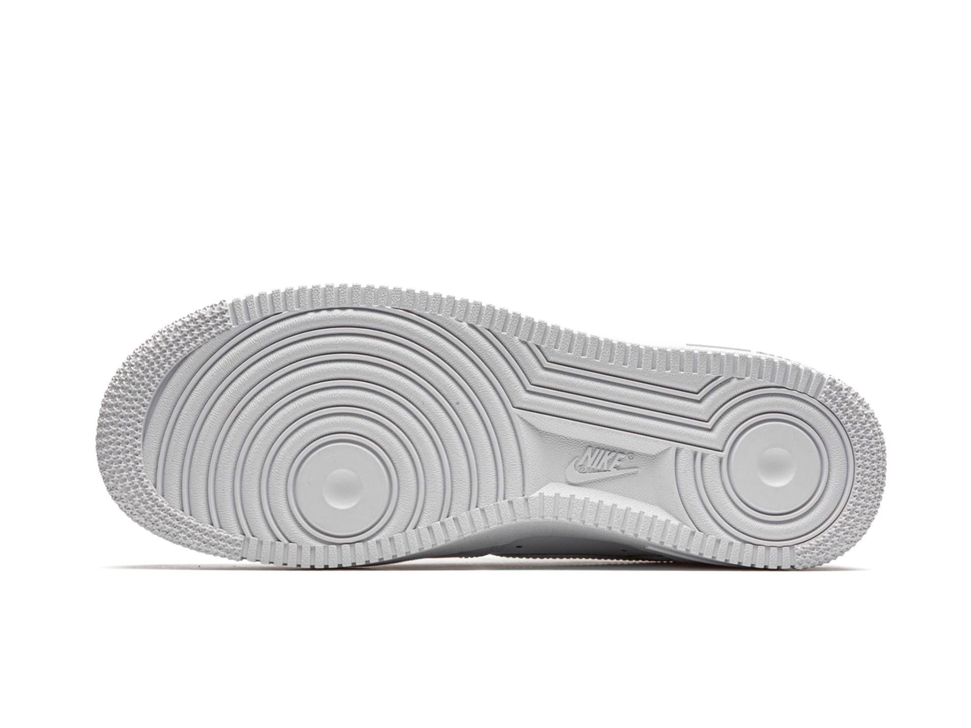 Nike Air Force 1 Low Supreme White