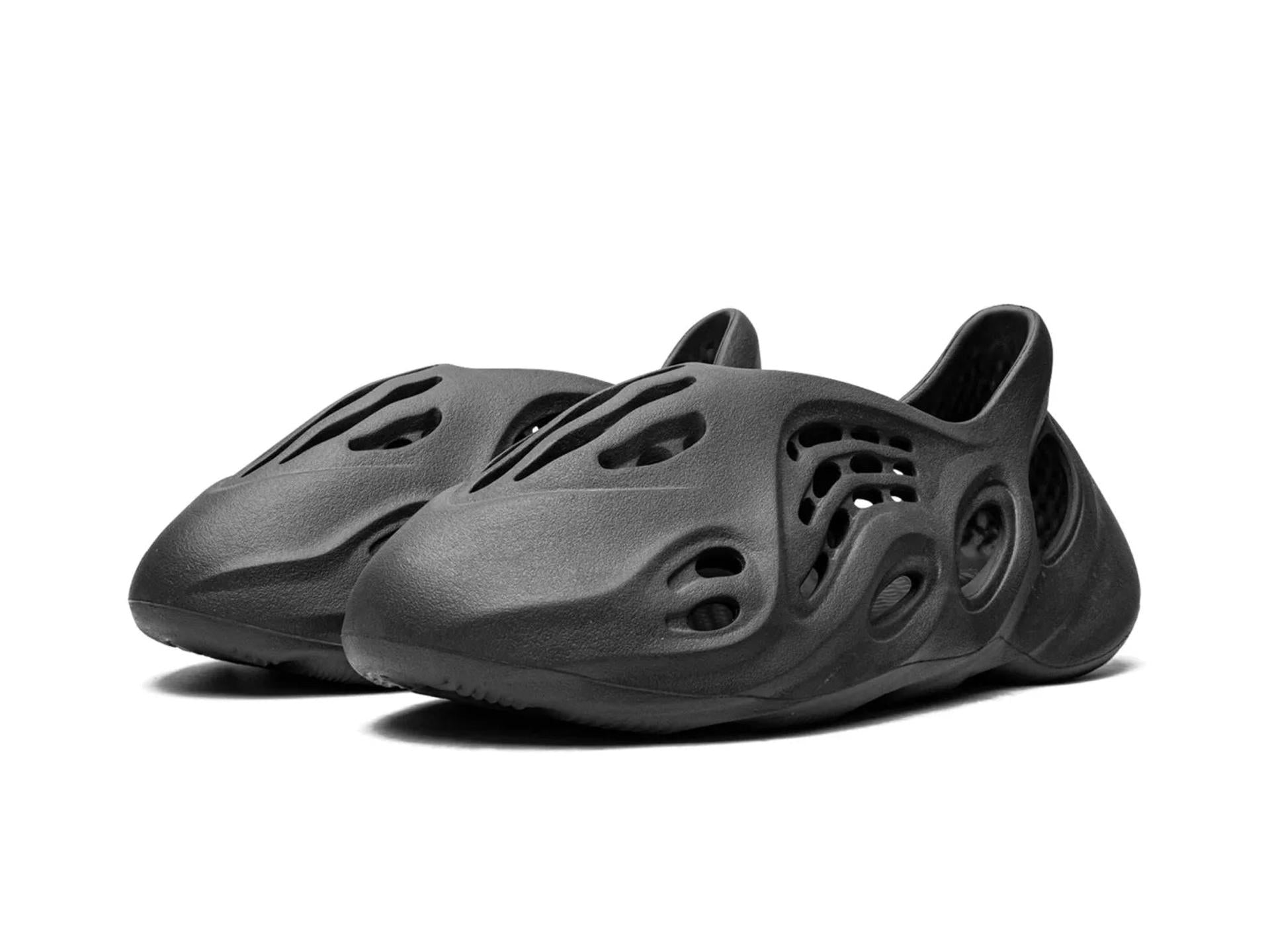 Adidas Yeezy Foam Runner Onyx (2022/2024)