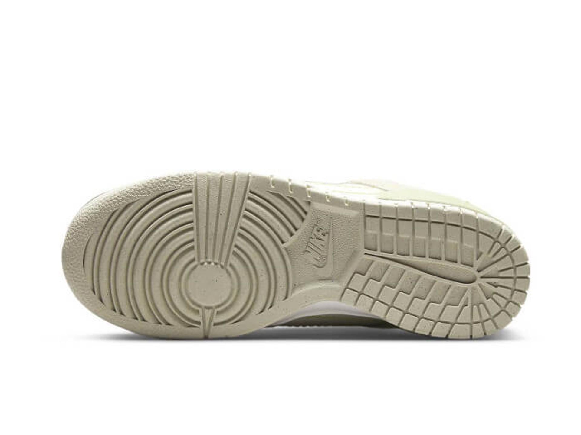 Nike Dunk Low Disrupt 2 Green Snake (W)