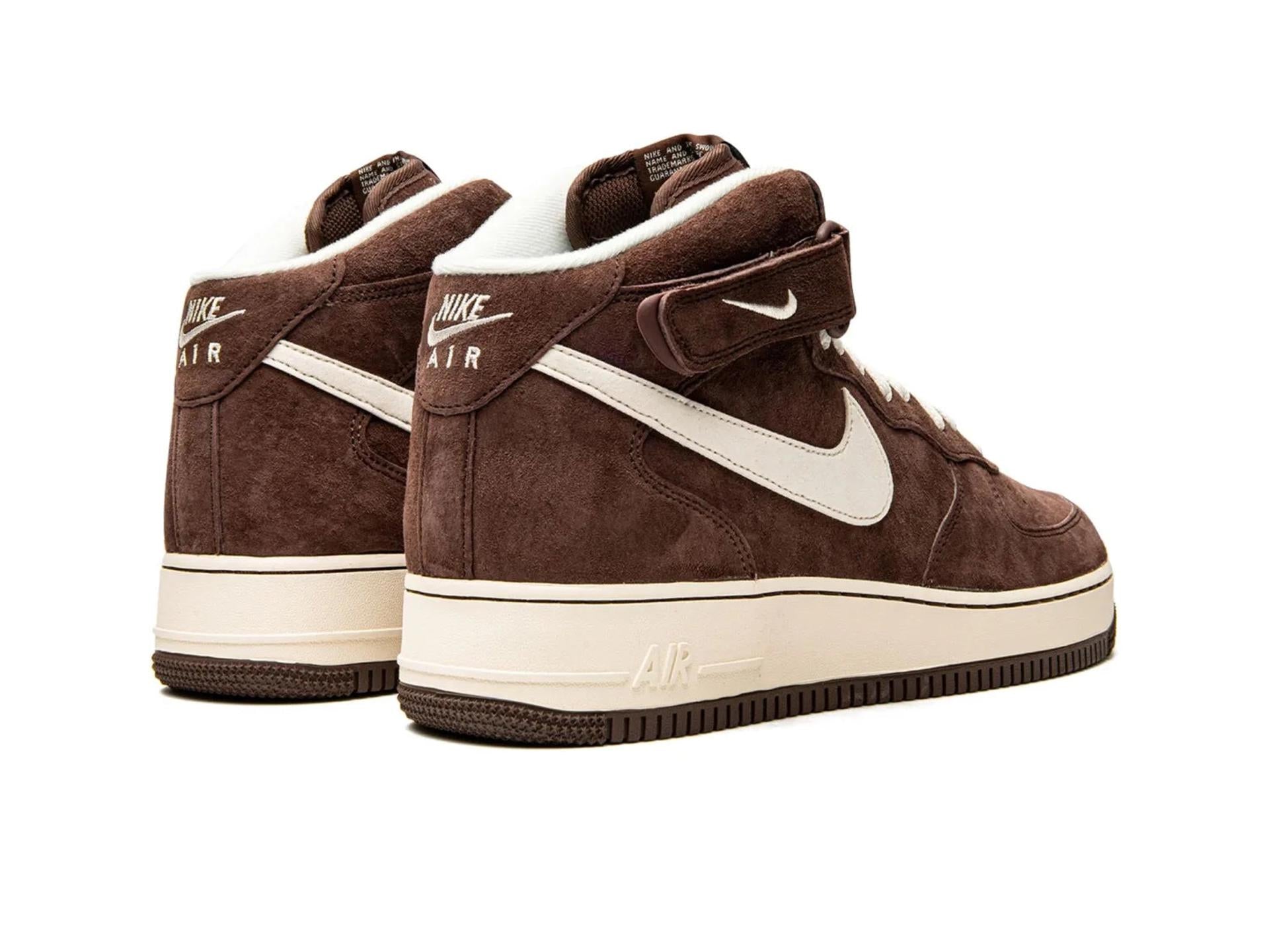 Nike Air Force 1 Mid QS Chocolate