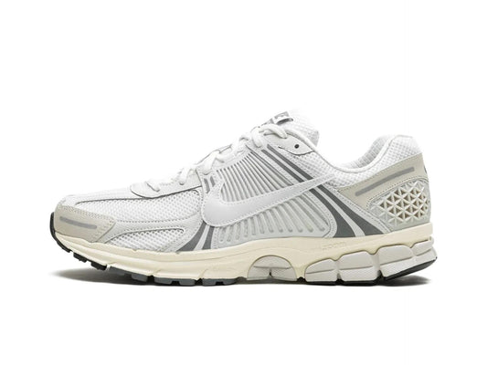 Nike Zoom Vomero 5 Platinum Tint