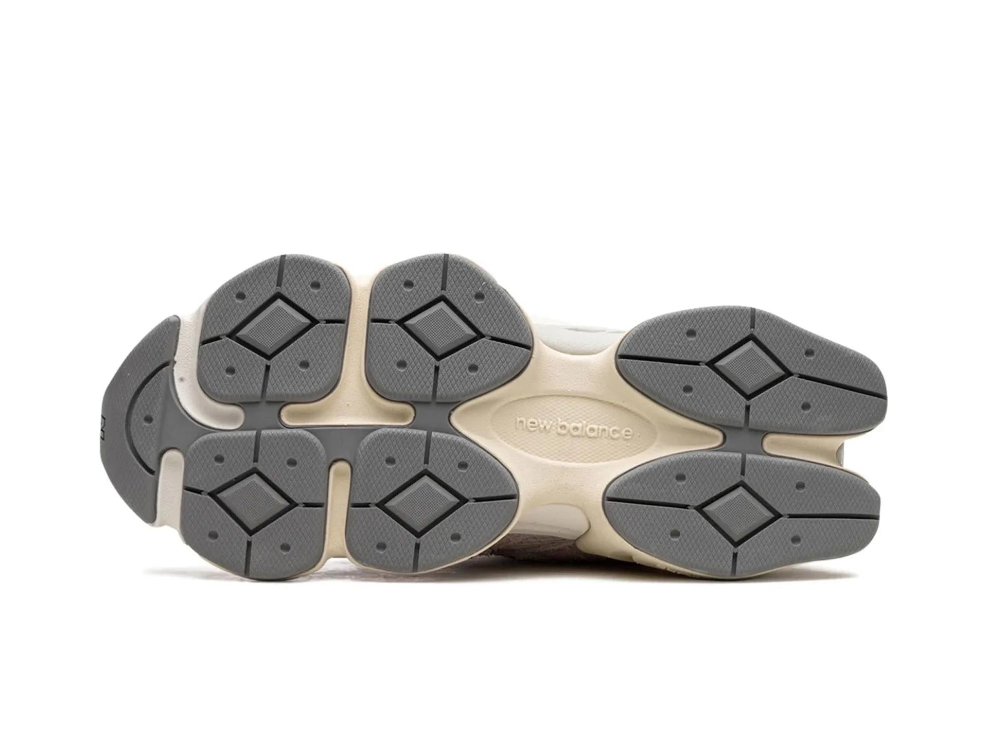 New Balance 9060 December Sky