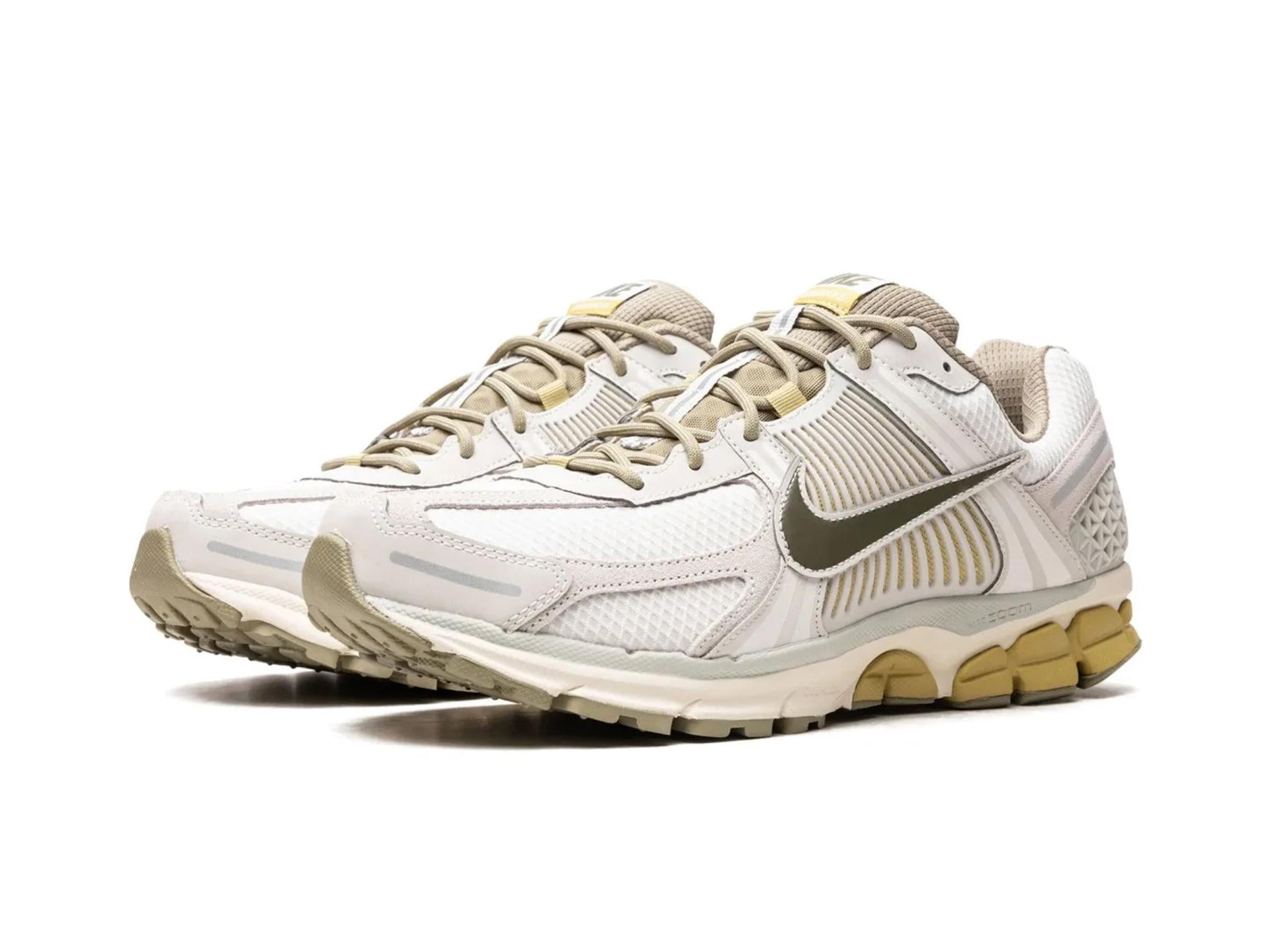 Nike Zoom Vomero 5 Light Bone Neutral Olive
