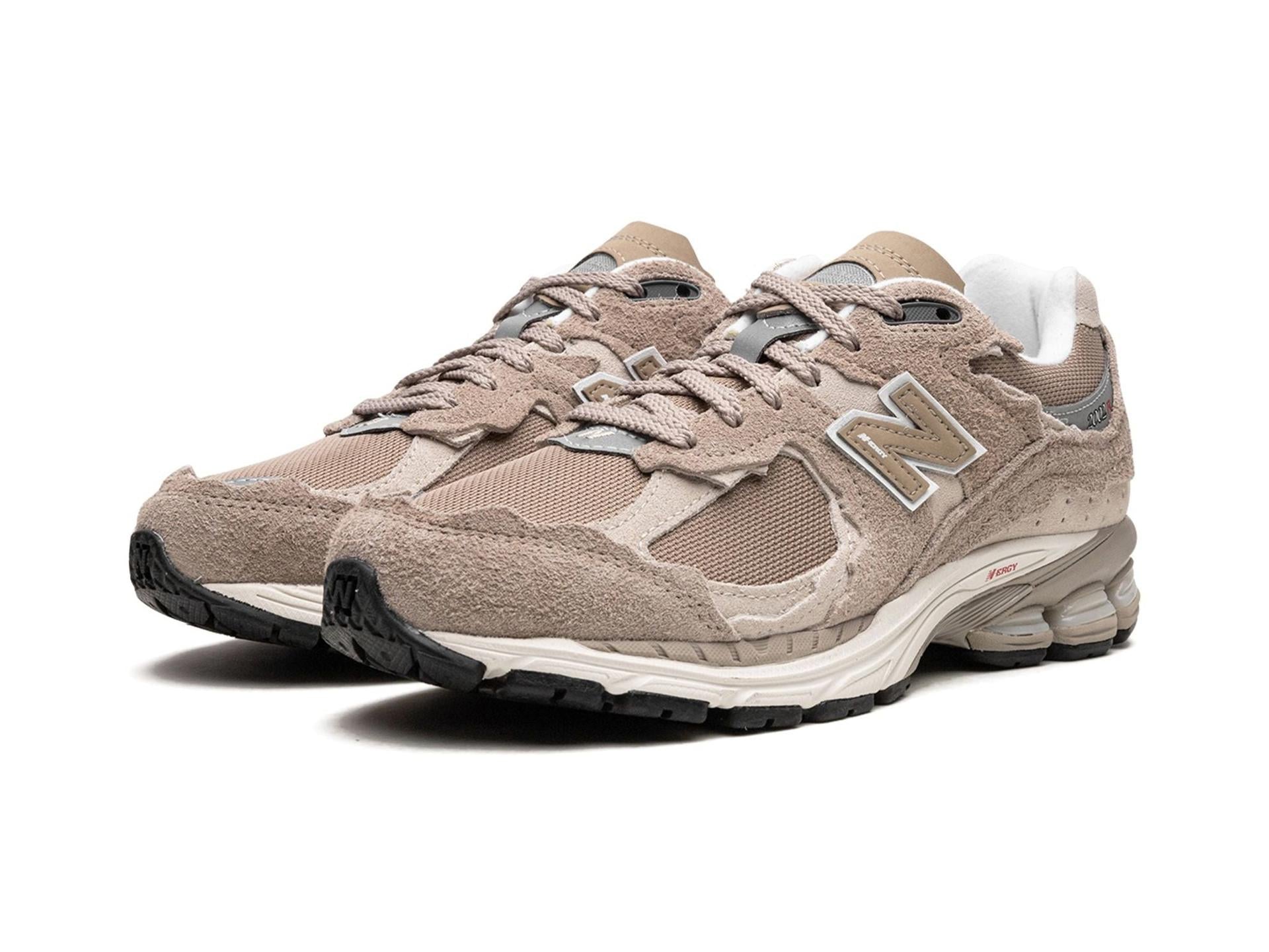 New Balance 2002R Protection Pack Driftwood