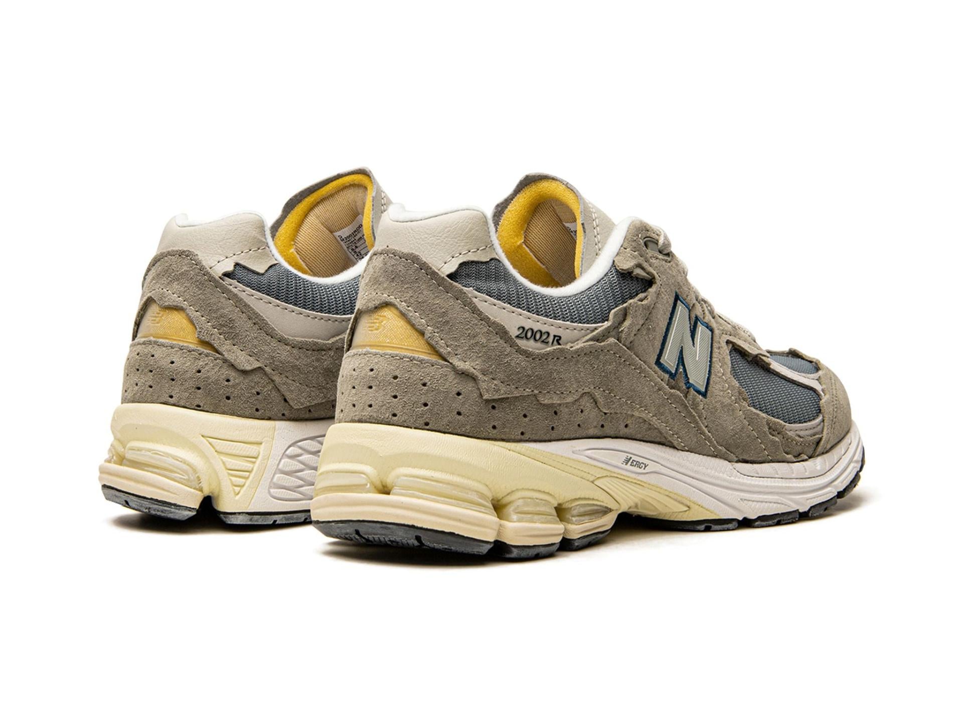 New Balance 2002R Protection Pack Mirage Grey