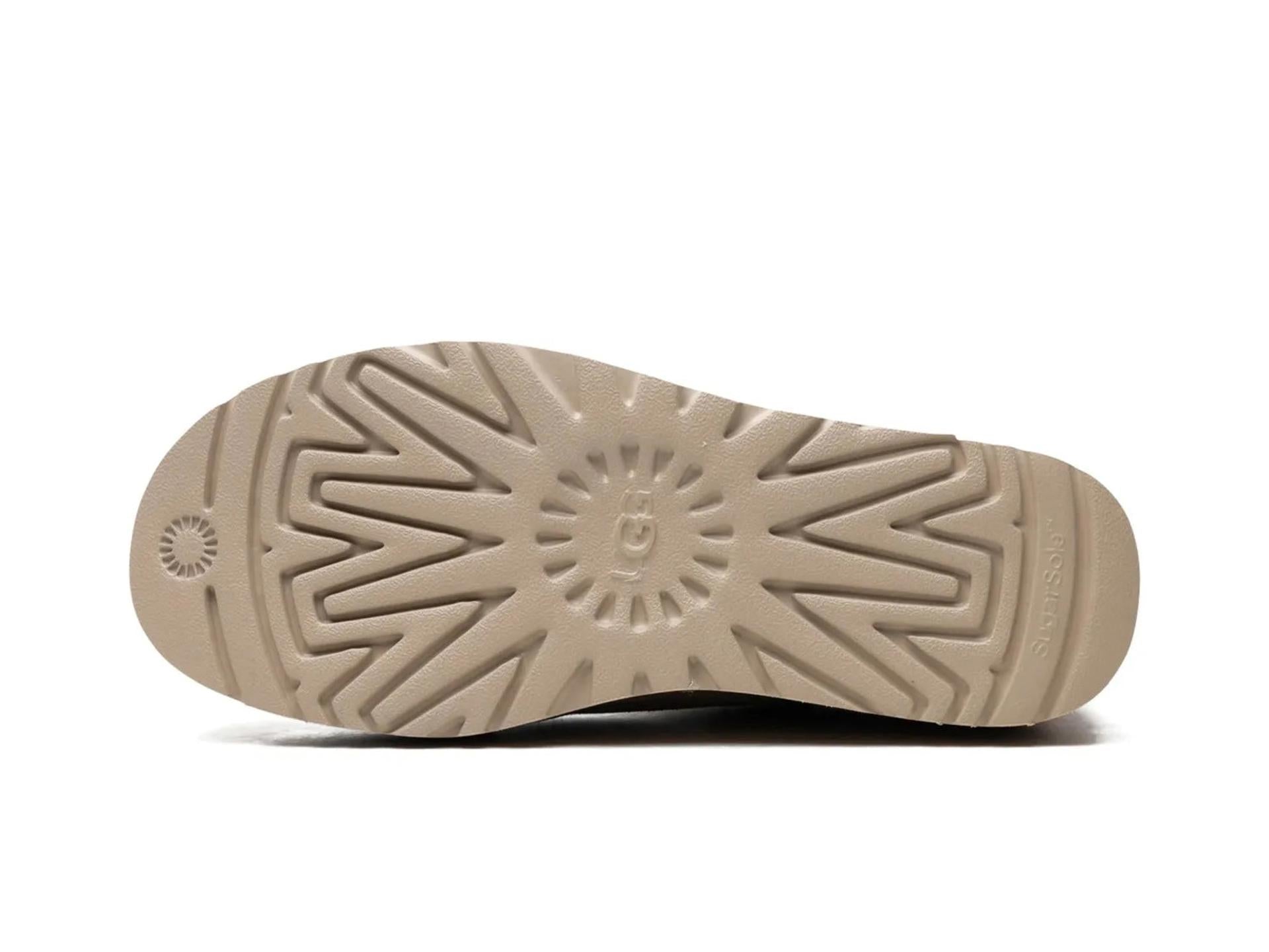 UGG Classic Mini Platform Boot Mustard Seed (W)
