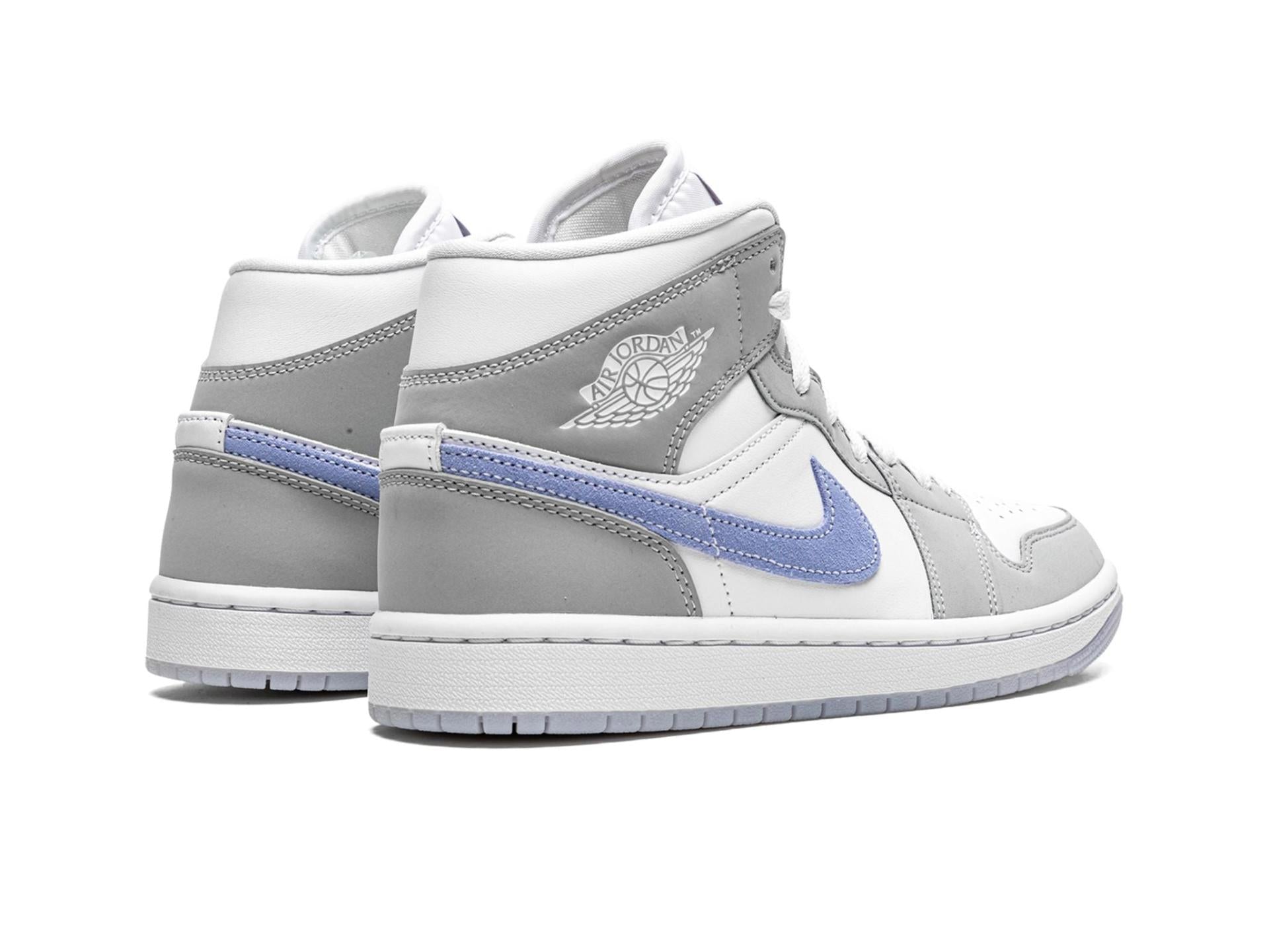 Air Jordan 1 Mid Wolf Grey (W)